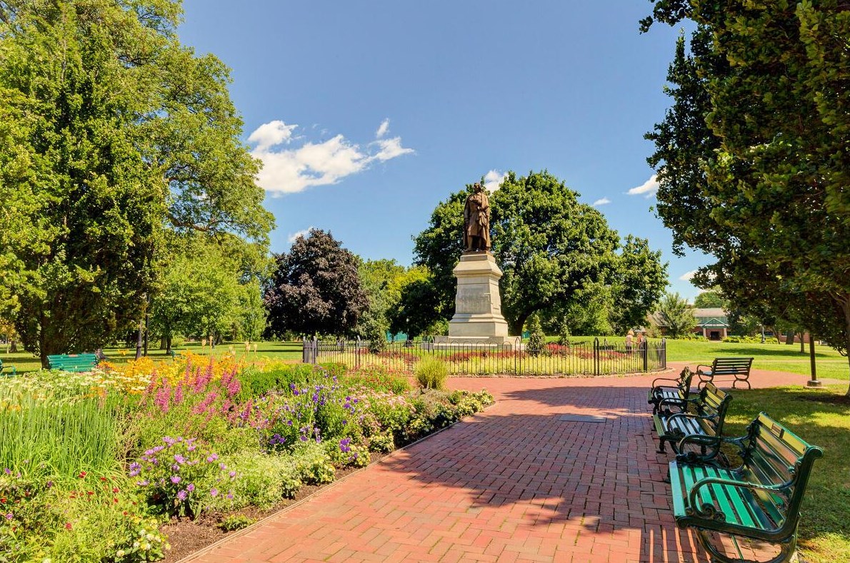 350 Gates St, Columbus OH  43206-3628 exterior