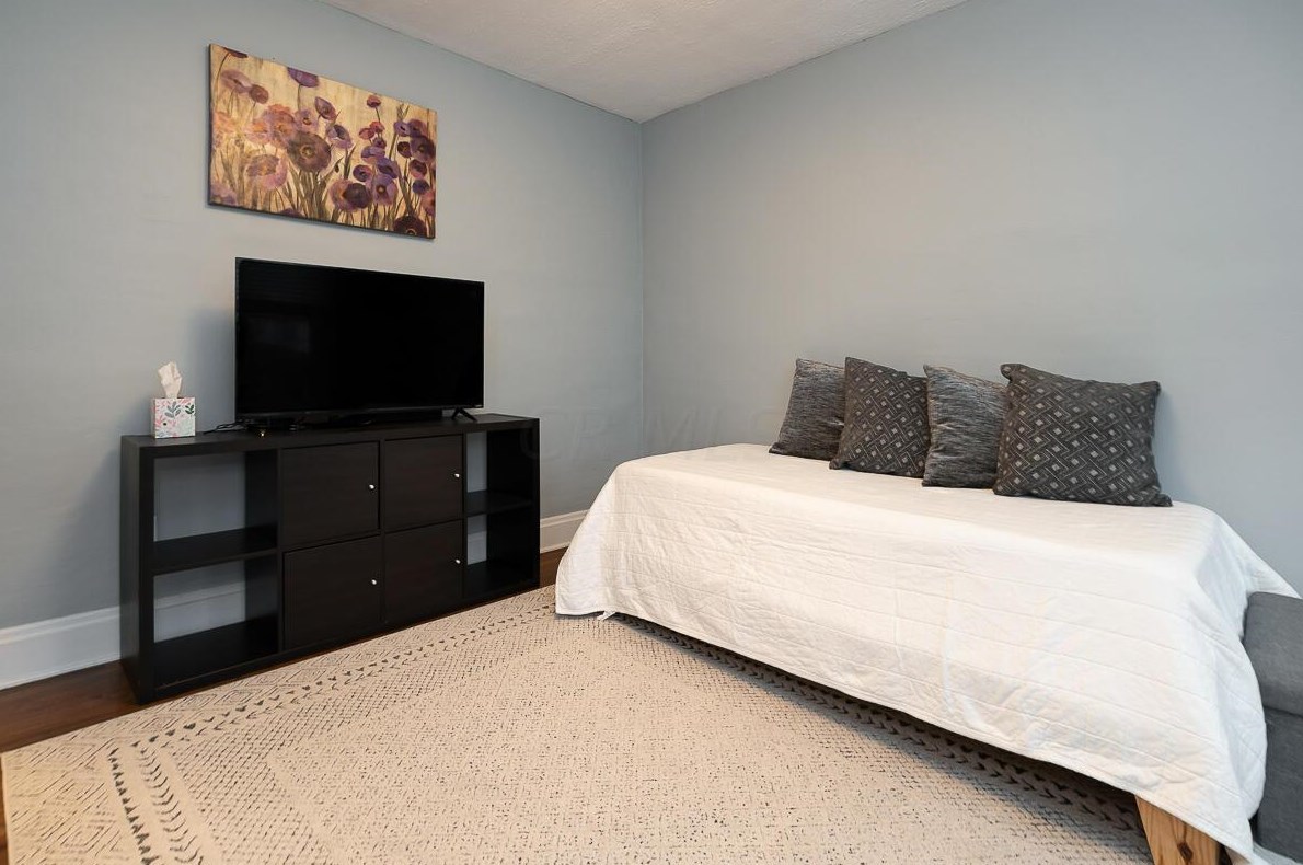 350 Gates St, Columbus OH  43206-3628 exterior