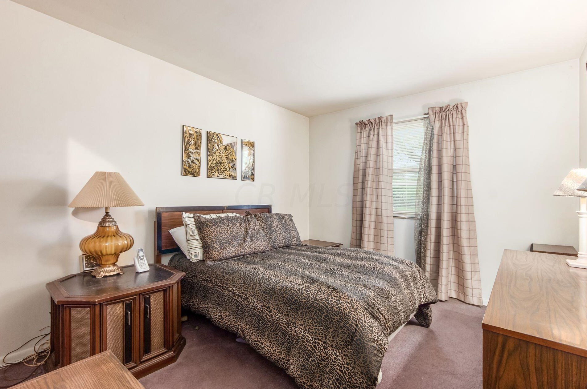 1631 Burley Dr, Columbus OH  43207-2705 exterior