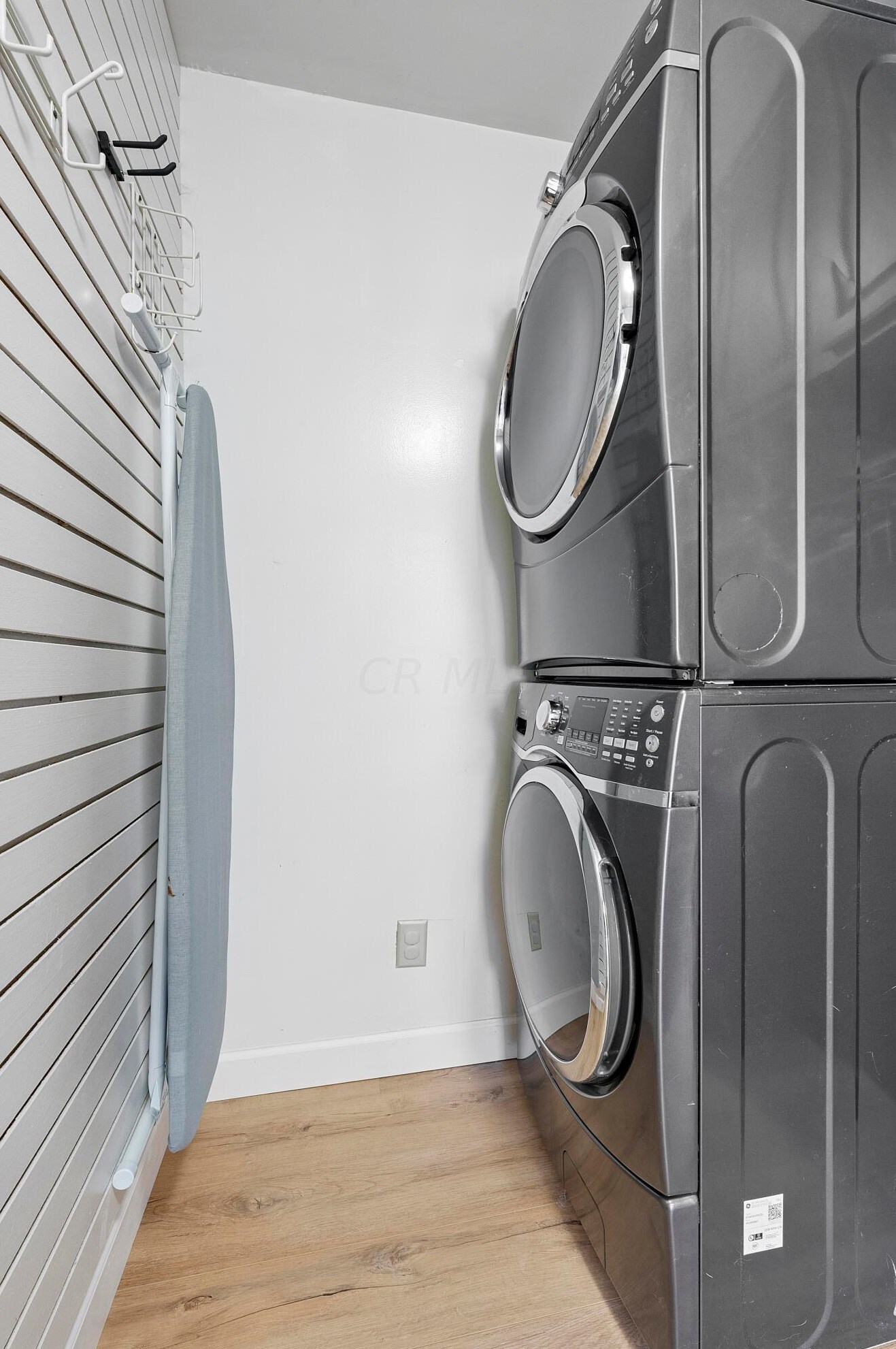 7244 Hopewell Ct, Dublin OH  43017-2899 exterior