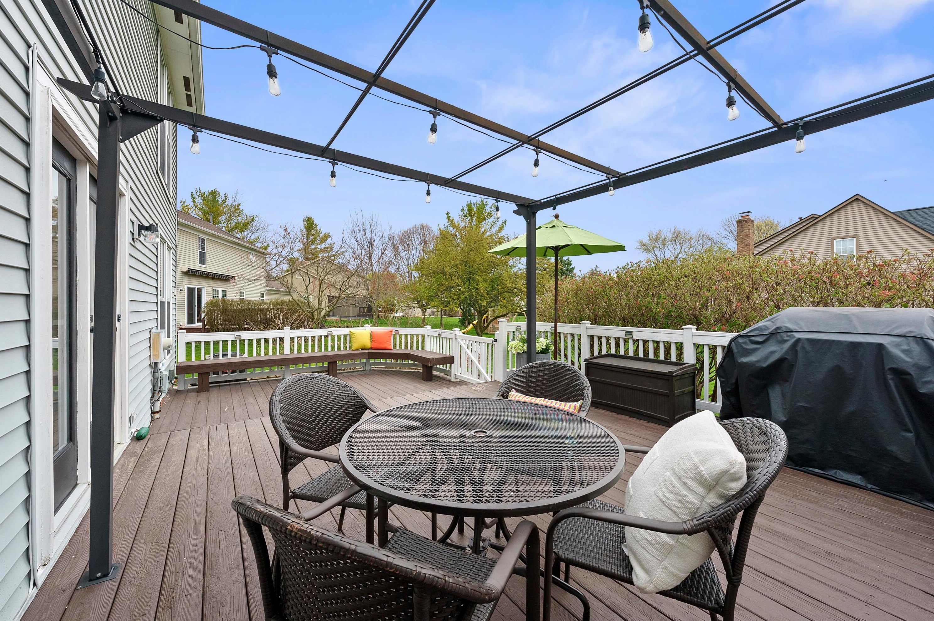 7244 Hopewell Ct, Dublin OH  43017-2899 exterior