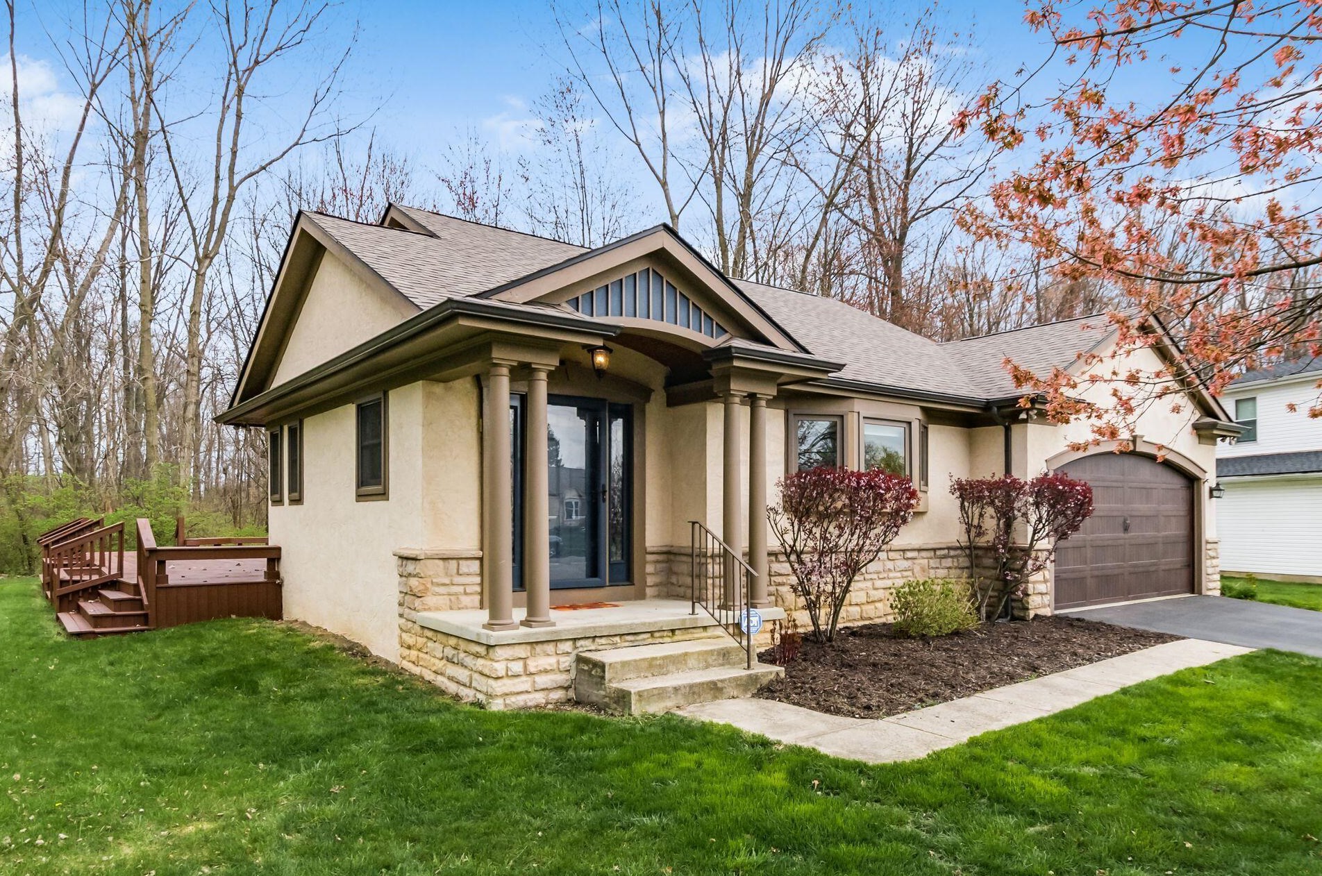 1818 Jupiter Ave, Hilliard, OH 43026-8532