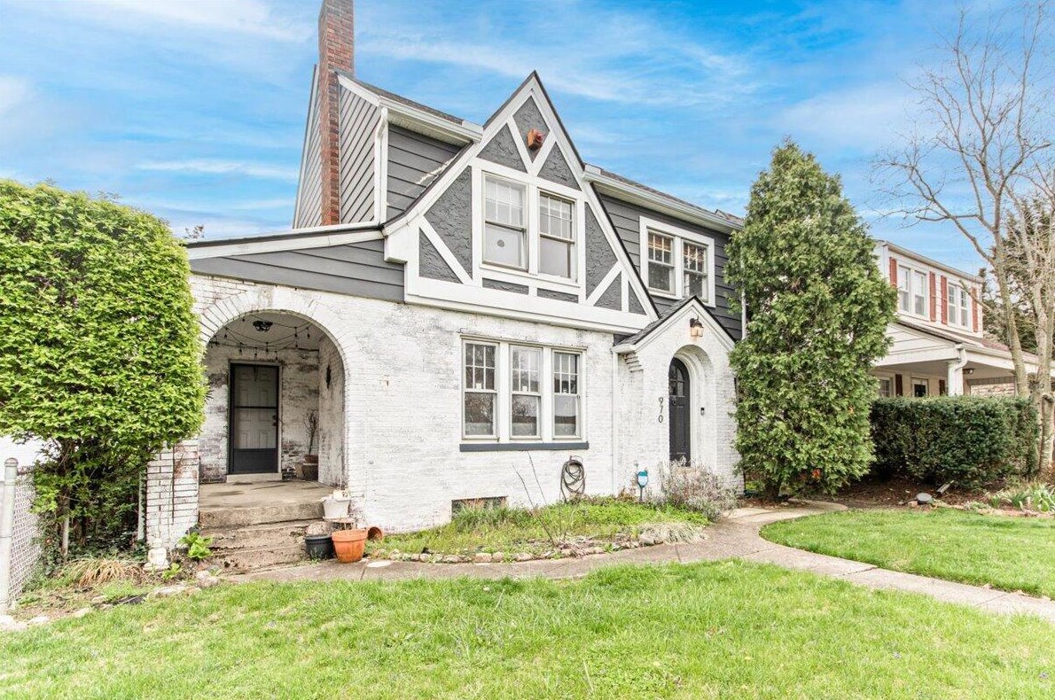 970 Kelton Ave, Columbus OH  43206-1736 exterior