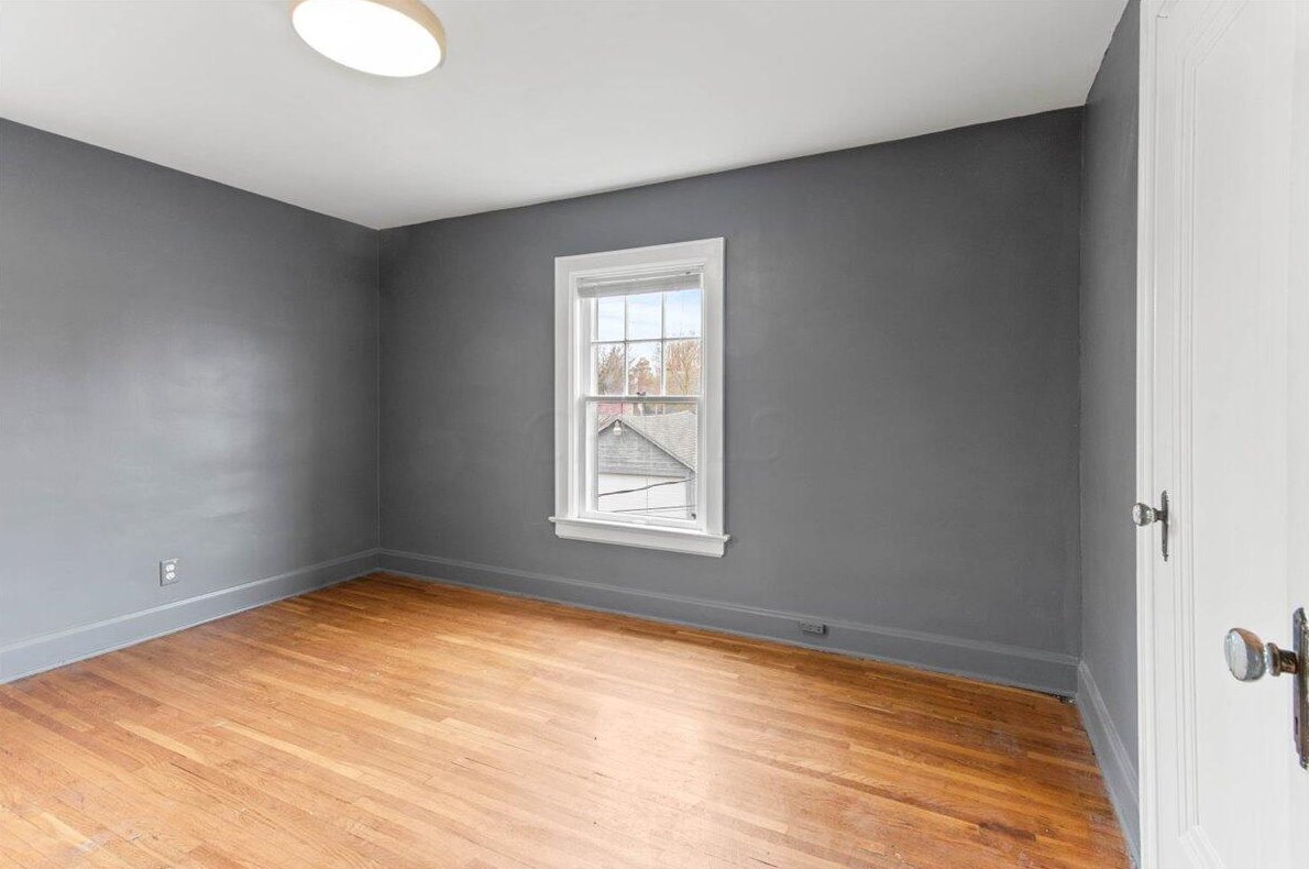 970 Kelton Ave, Columbus OH  43206-1736 exterior