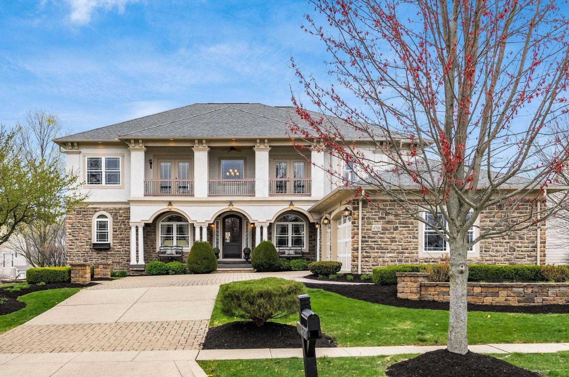 4708 Chantry Dr, Galena, OH 43021-8099