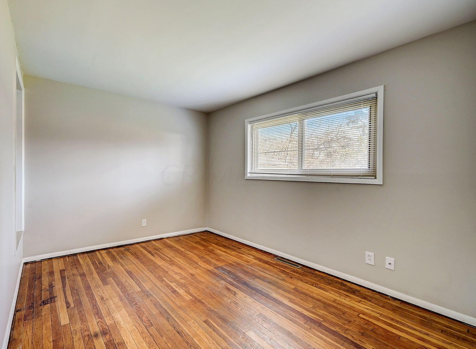 3958 Signal Dr, Columbus OH 43232-6381 exterior