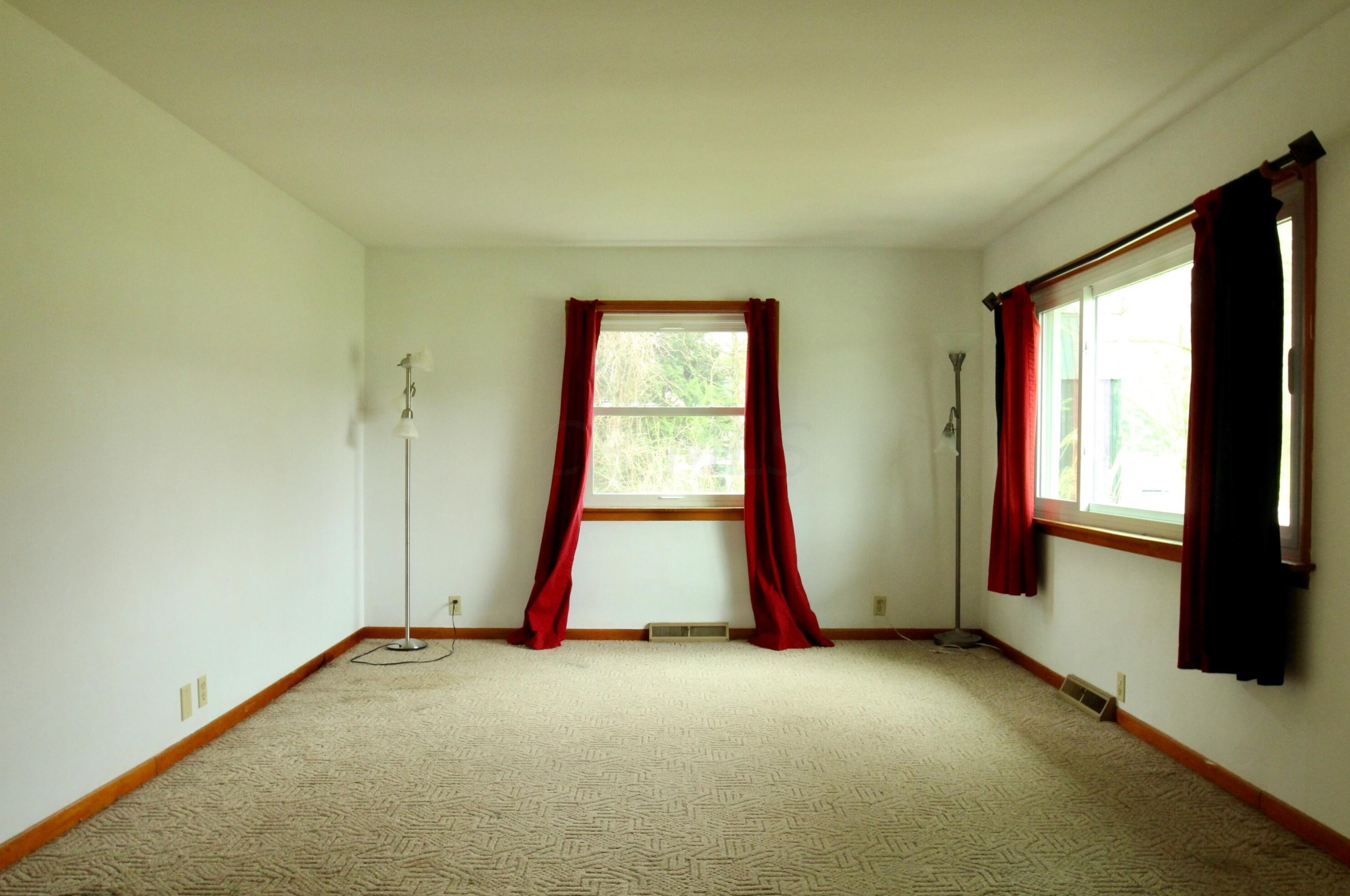 10784 State Route 374, Rockbridge, OH 43149-9791