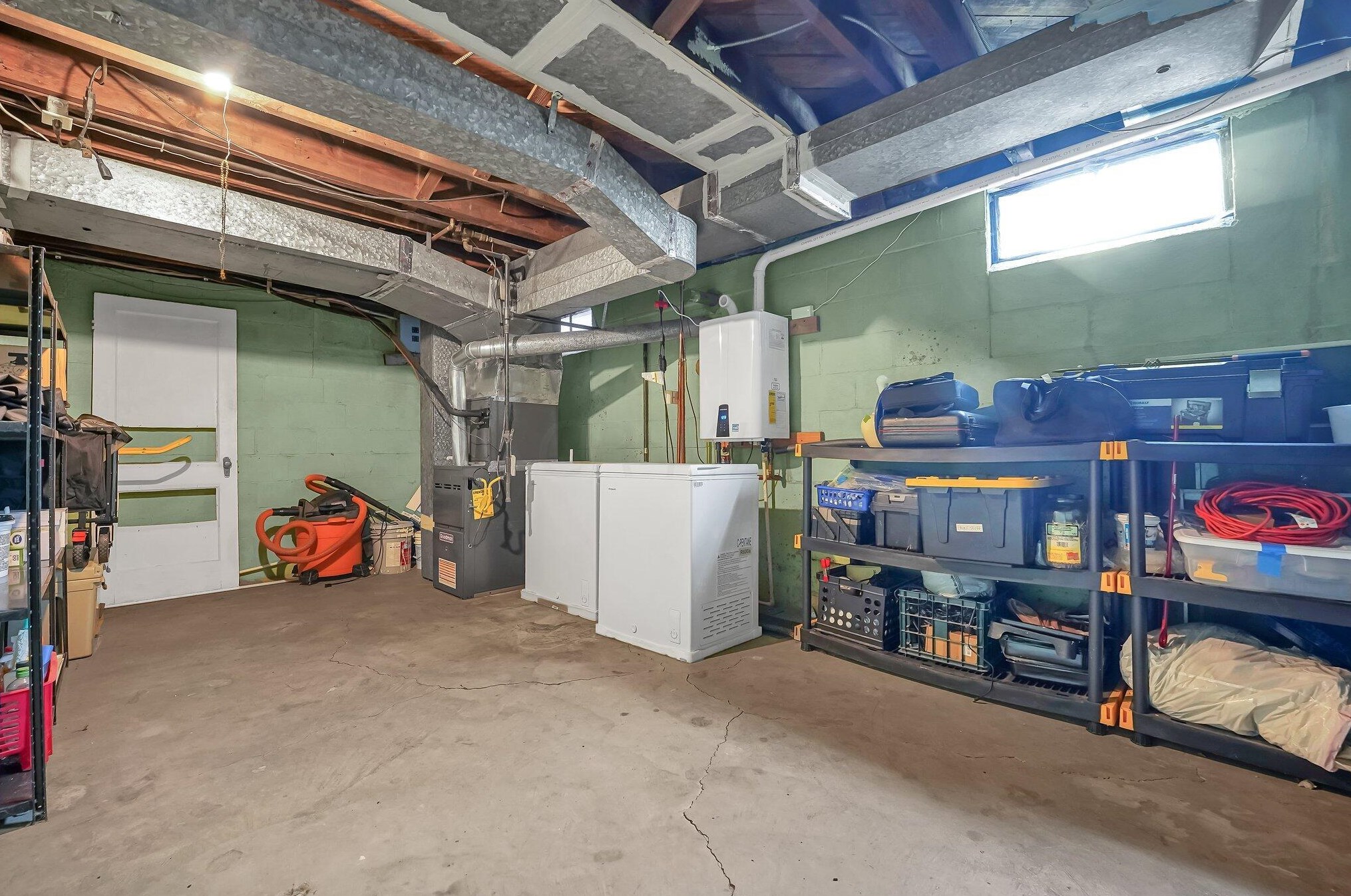 143 Mayfair Blvd, Columbus OH  43213-1610 exterior