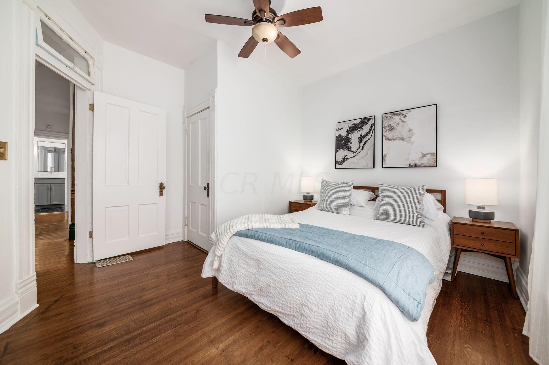 1294 Neil Ave, Columbus OH  43201-3122 exterior