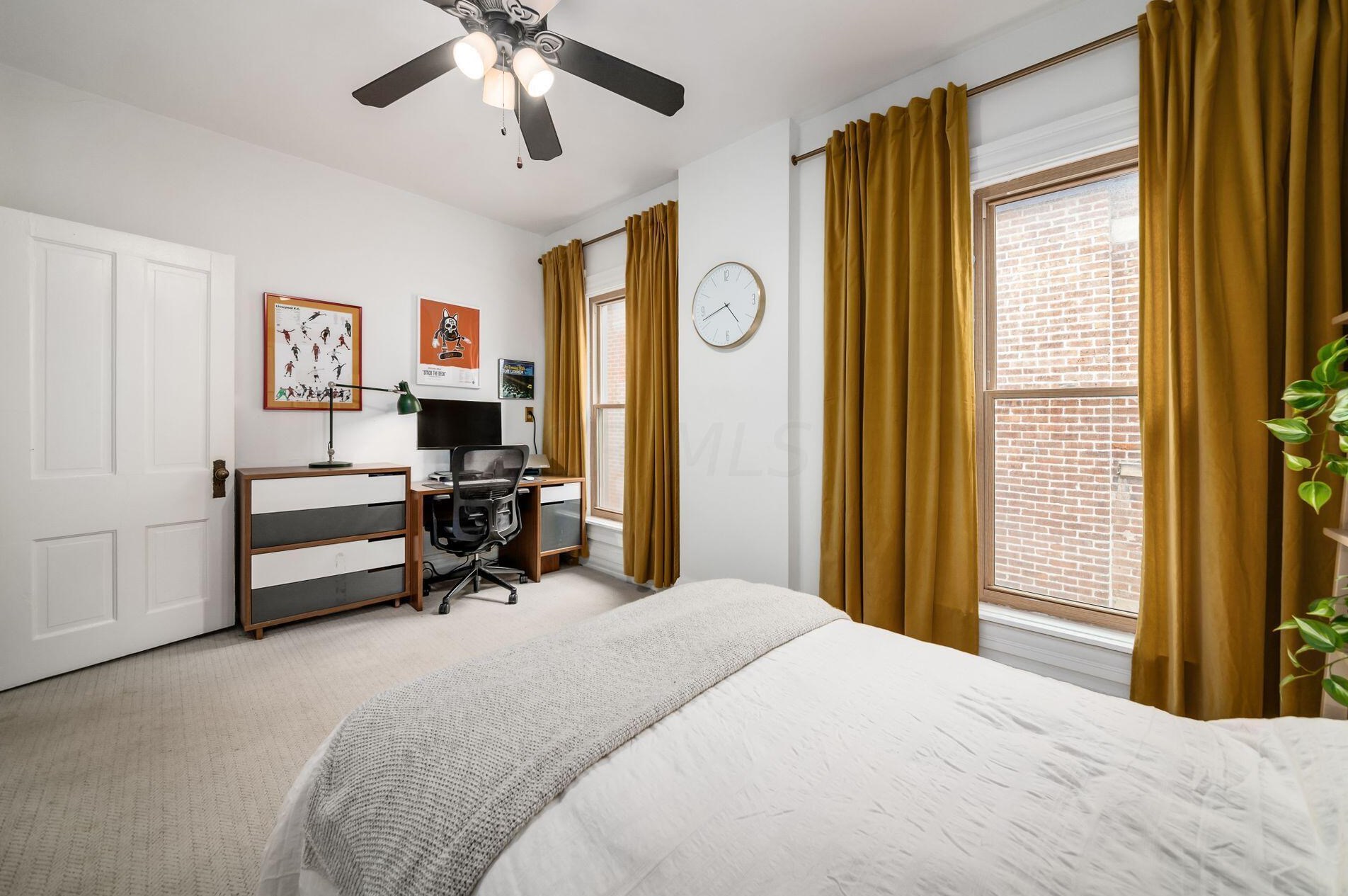 1294 Neil Ave, Columbus OH  43201-3122 exterior