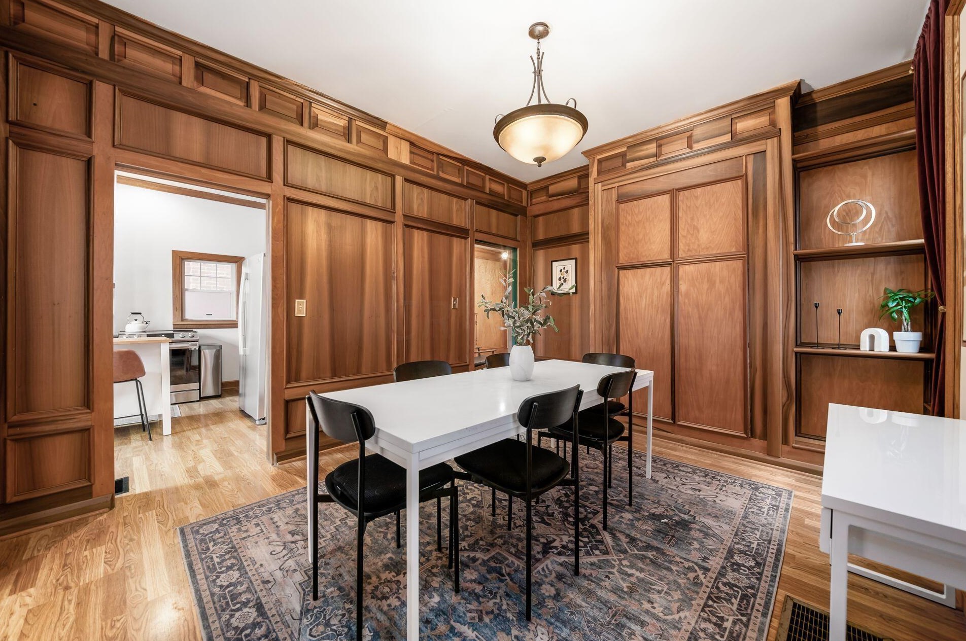 1294 Neil Ave, Columbus OH  43201-3122 exterior