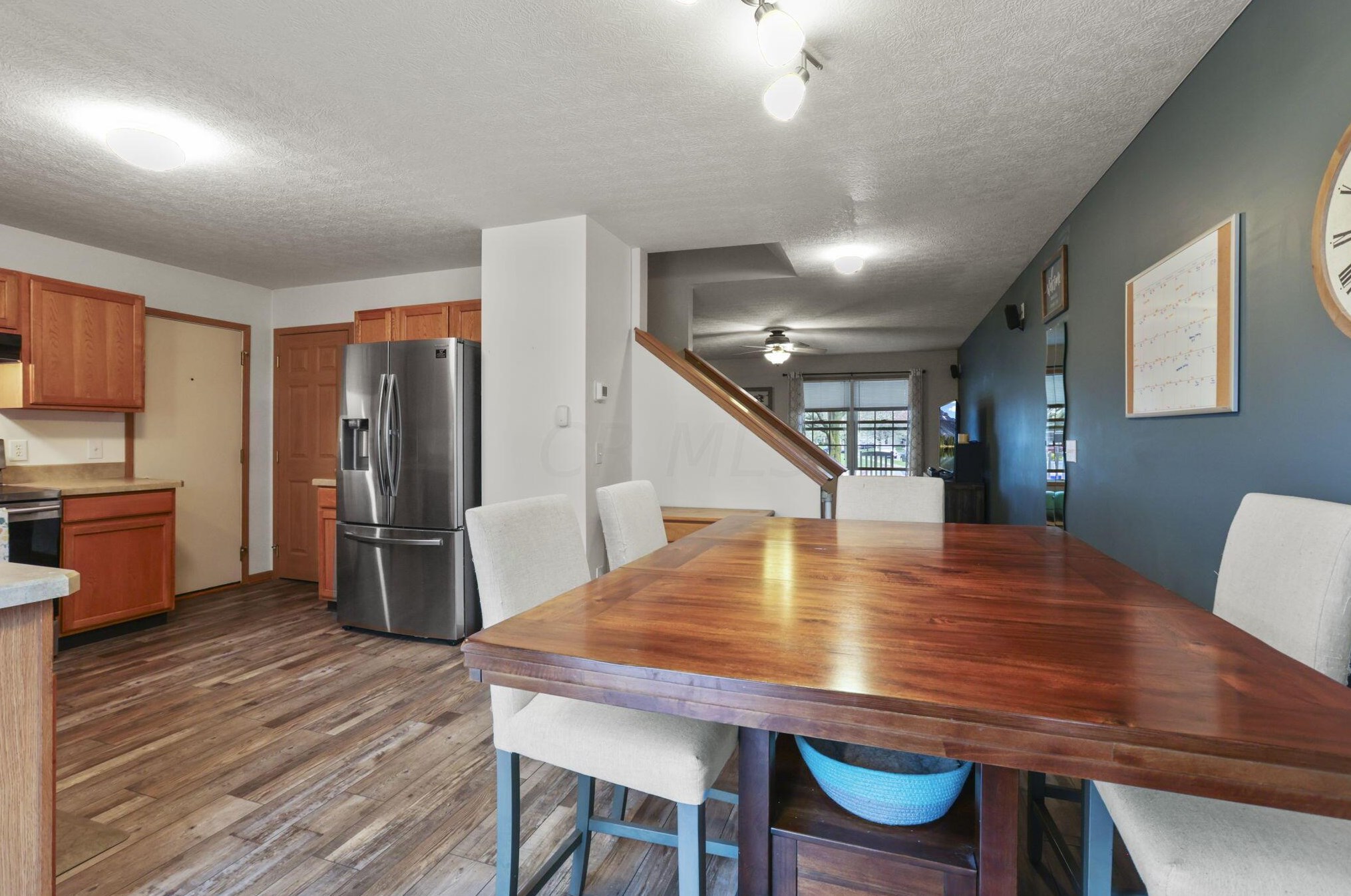 954 Tenbrook Pl, Columbus OH  43228-6386 exterior