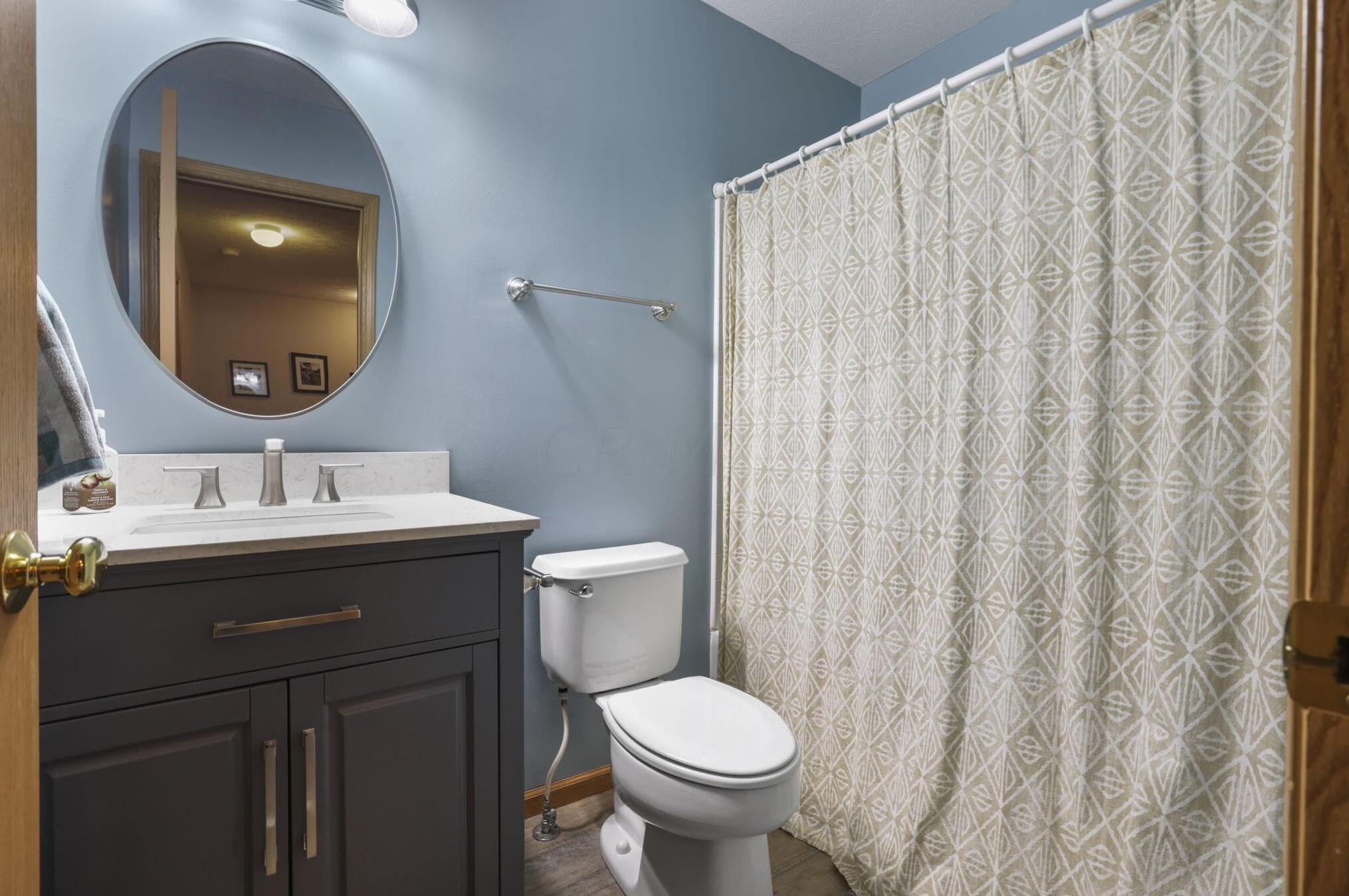 954 Tenbrook Pl, Columbus OH  43228-6386 exterior