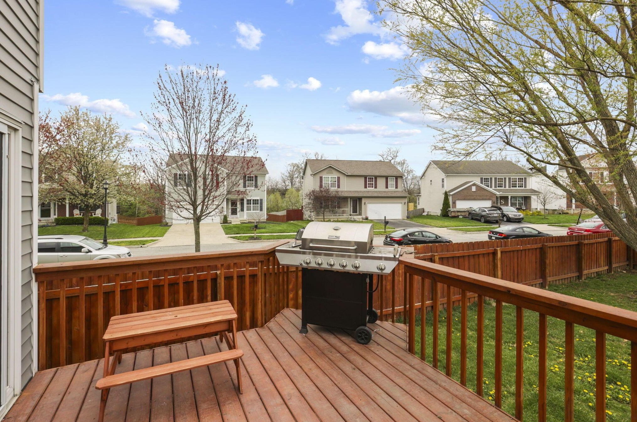 954 Tenbrook Pl, Columbus OH  43228-6386 exterior