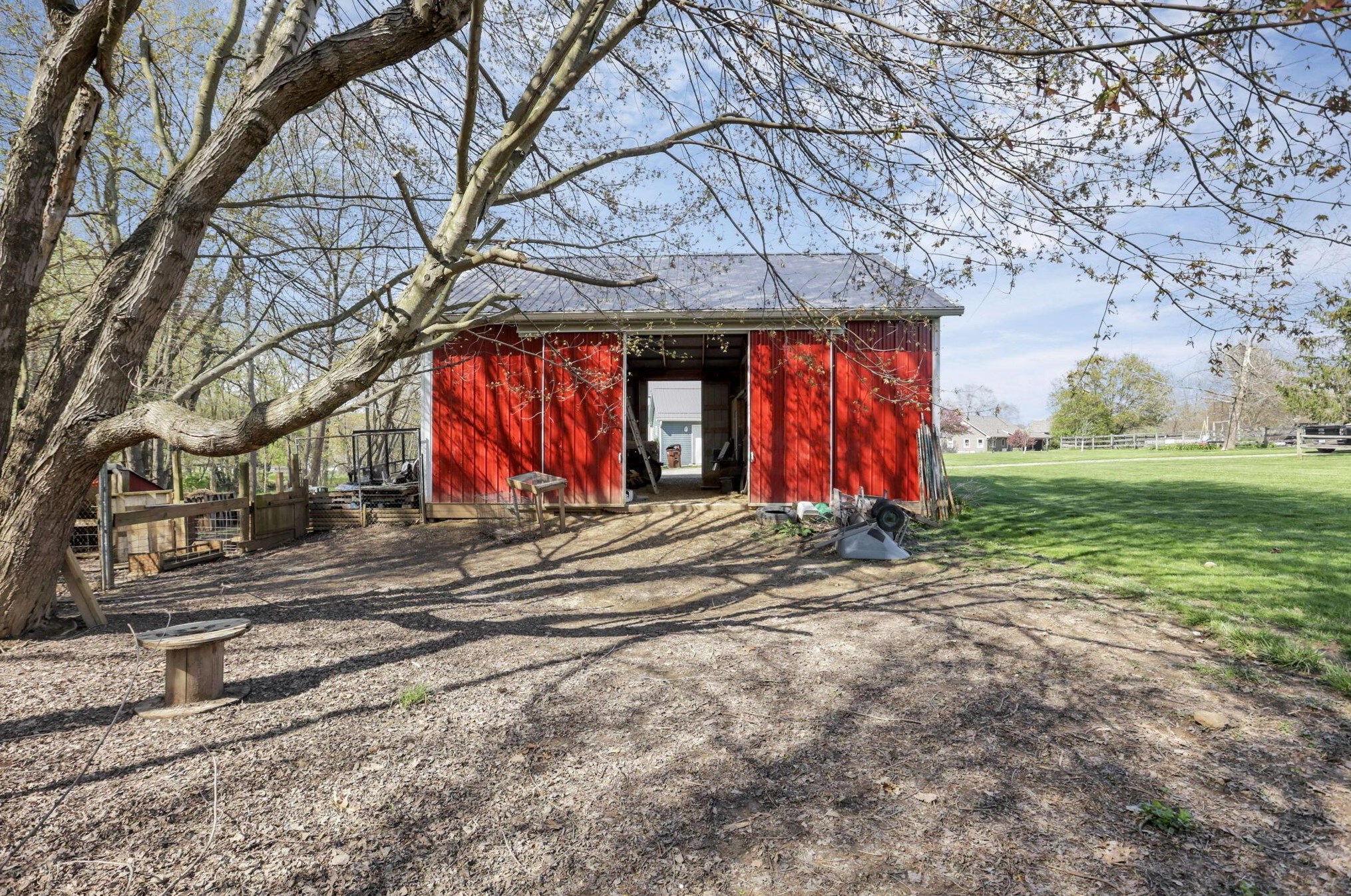 562 Stump Holw Rd, Lancaster OH 43130-9036 exterior