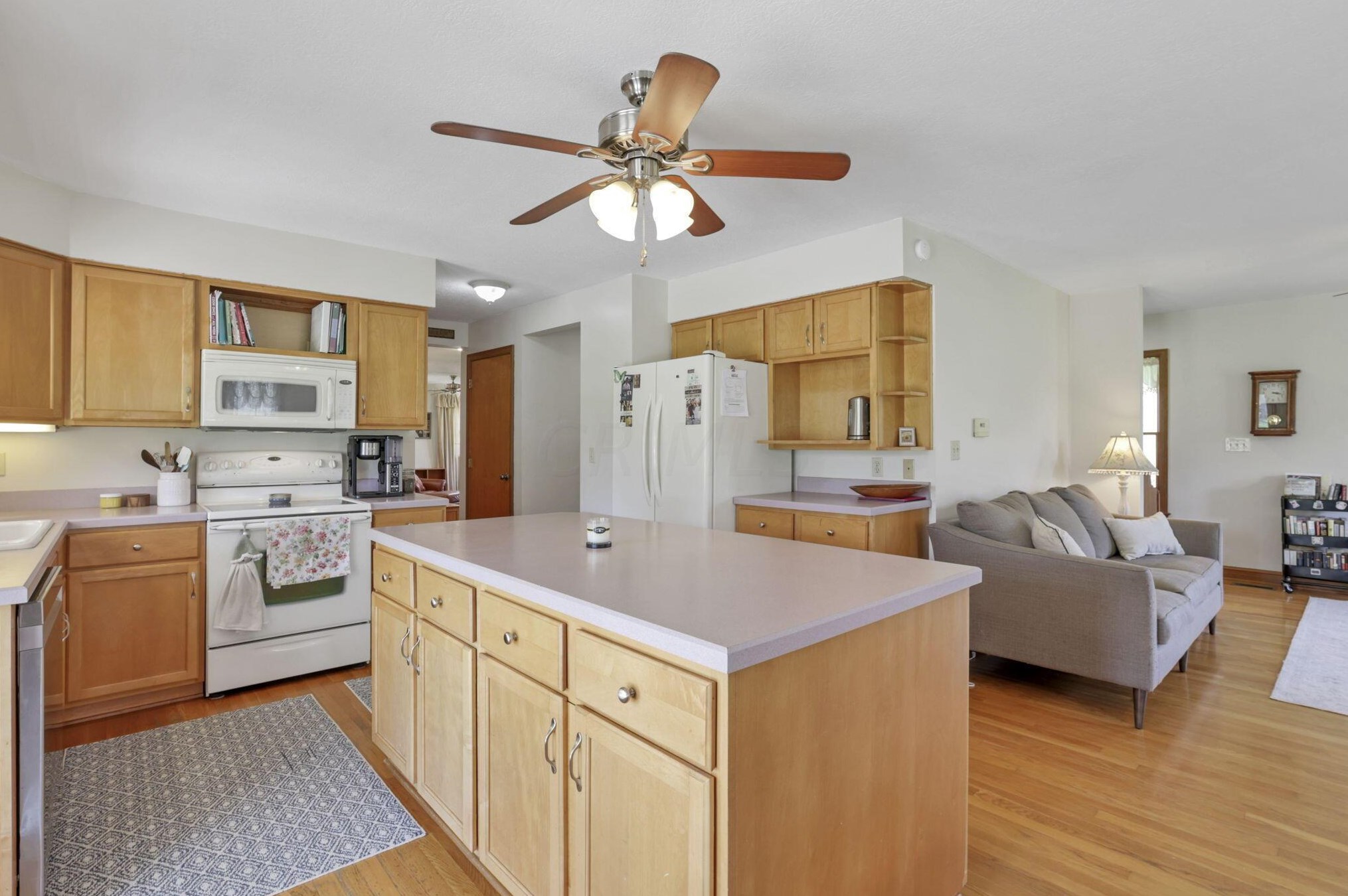 562 Stump Holw Rd, Lancaster OH 43130-9036 exterior