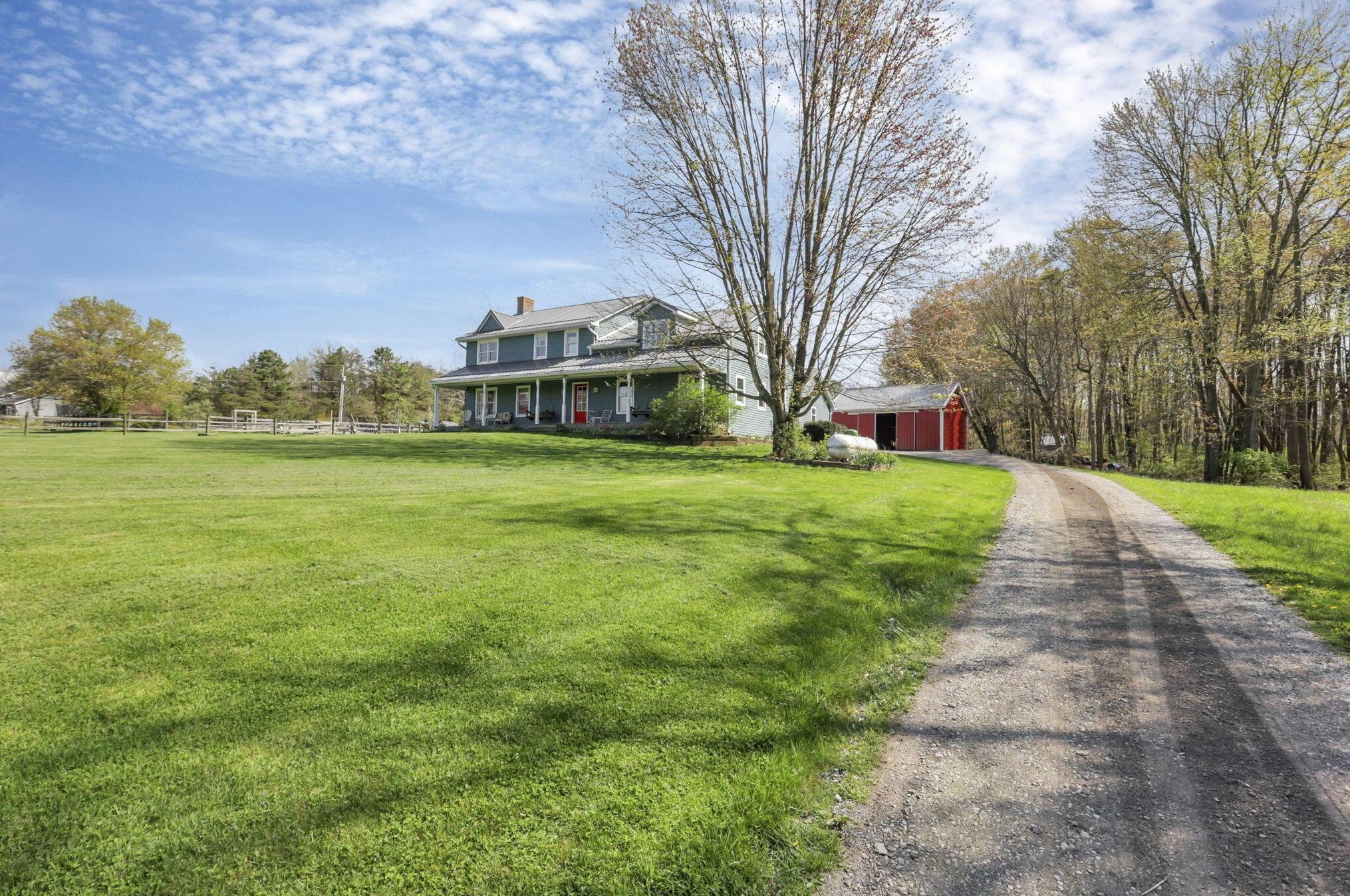 562 Stump Holw Rd, Lancaster OH 43130-9036 exterior