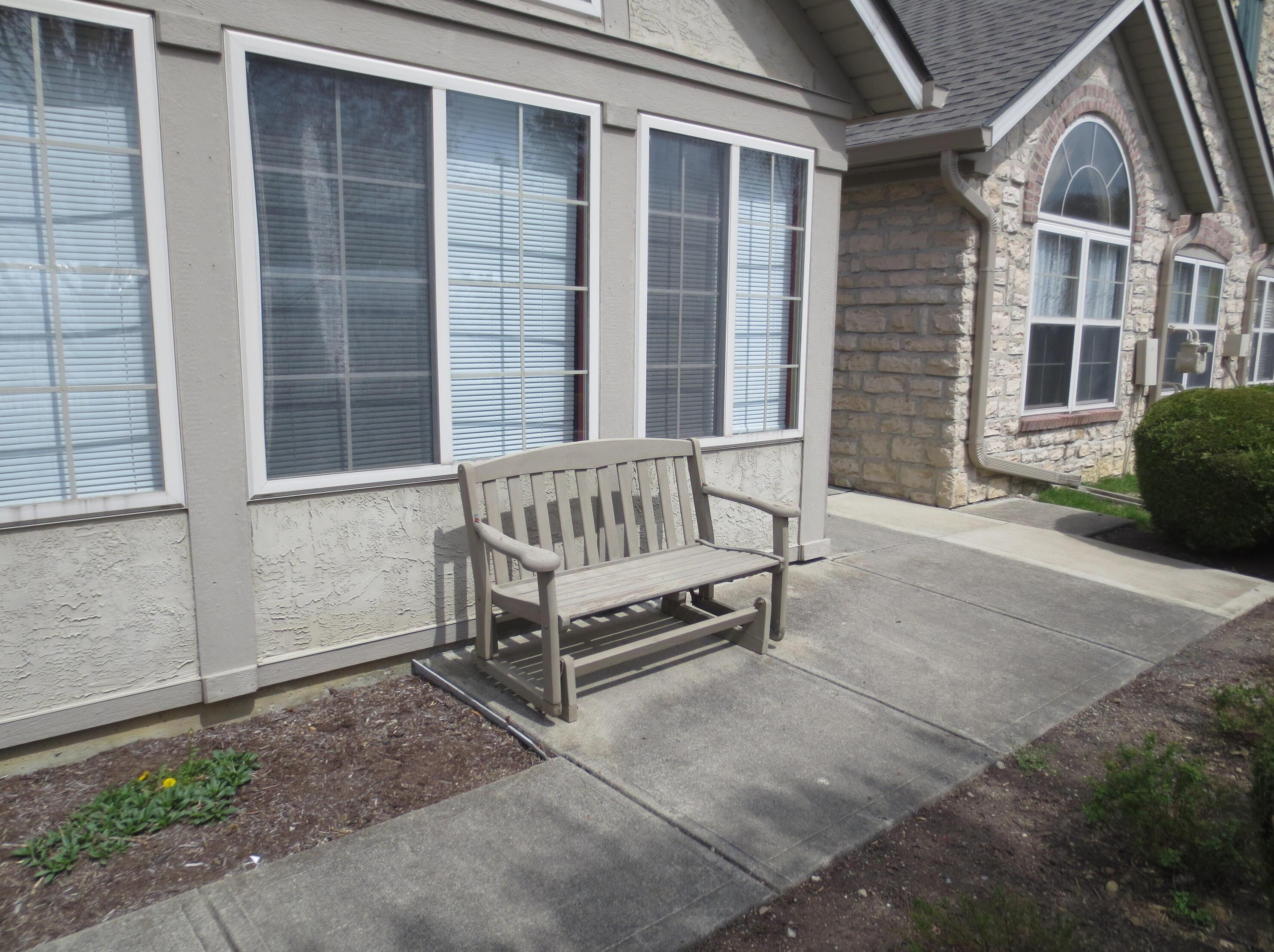 4450 Crimson Maple Ln, Westerville, OH 43082