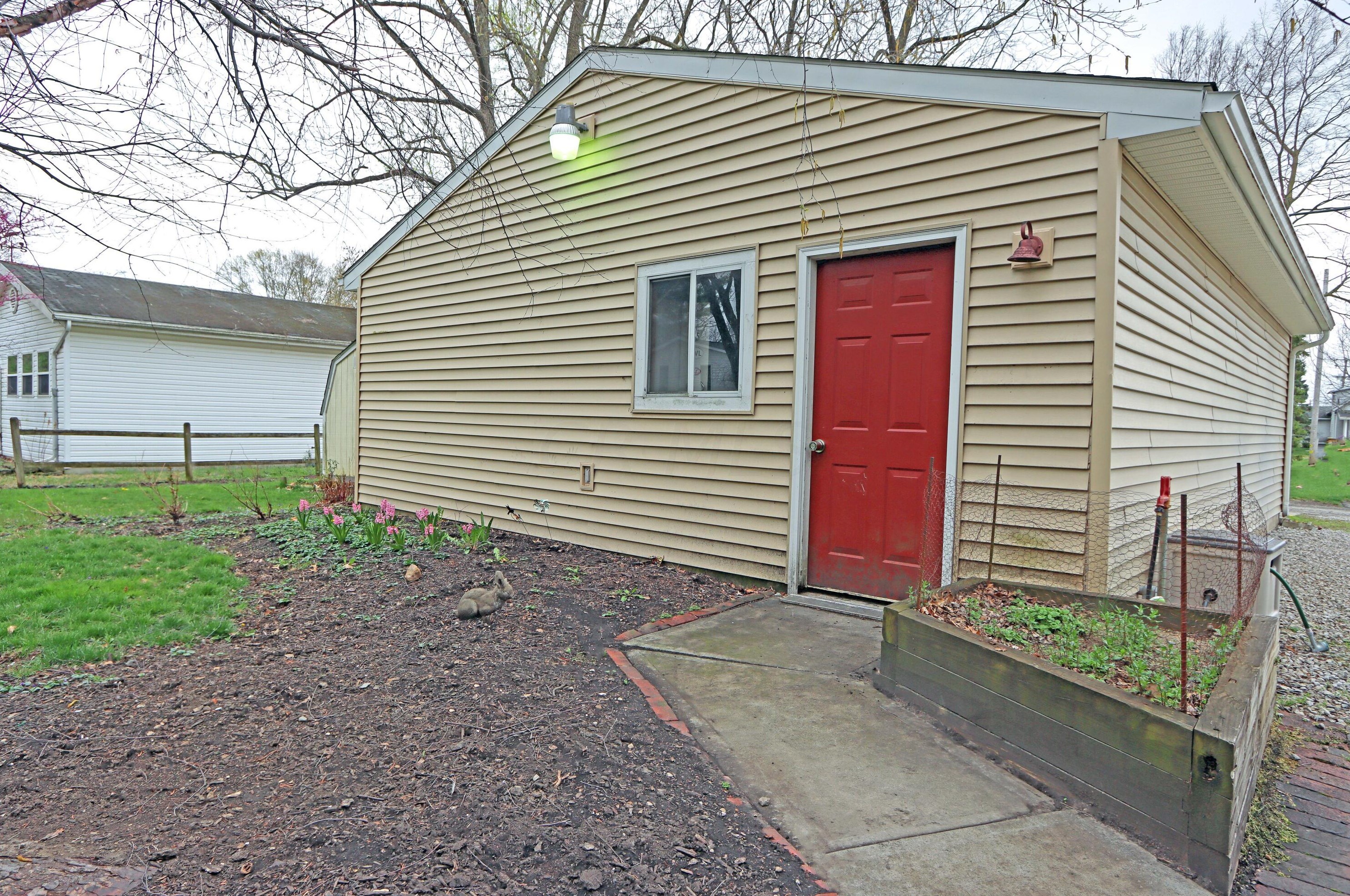 51 Lincoln St, Westerville OH  43081-1519 exterior