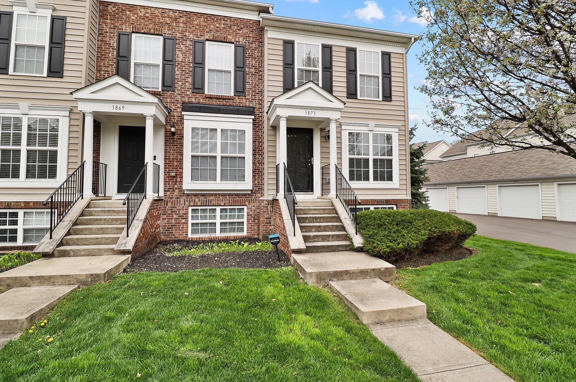 3873 Dowitcher Ln, Columbus, OH 43230-6457
