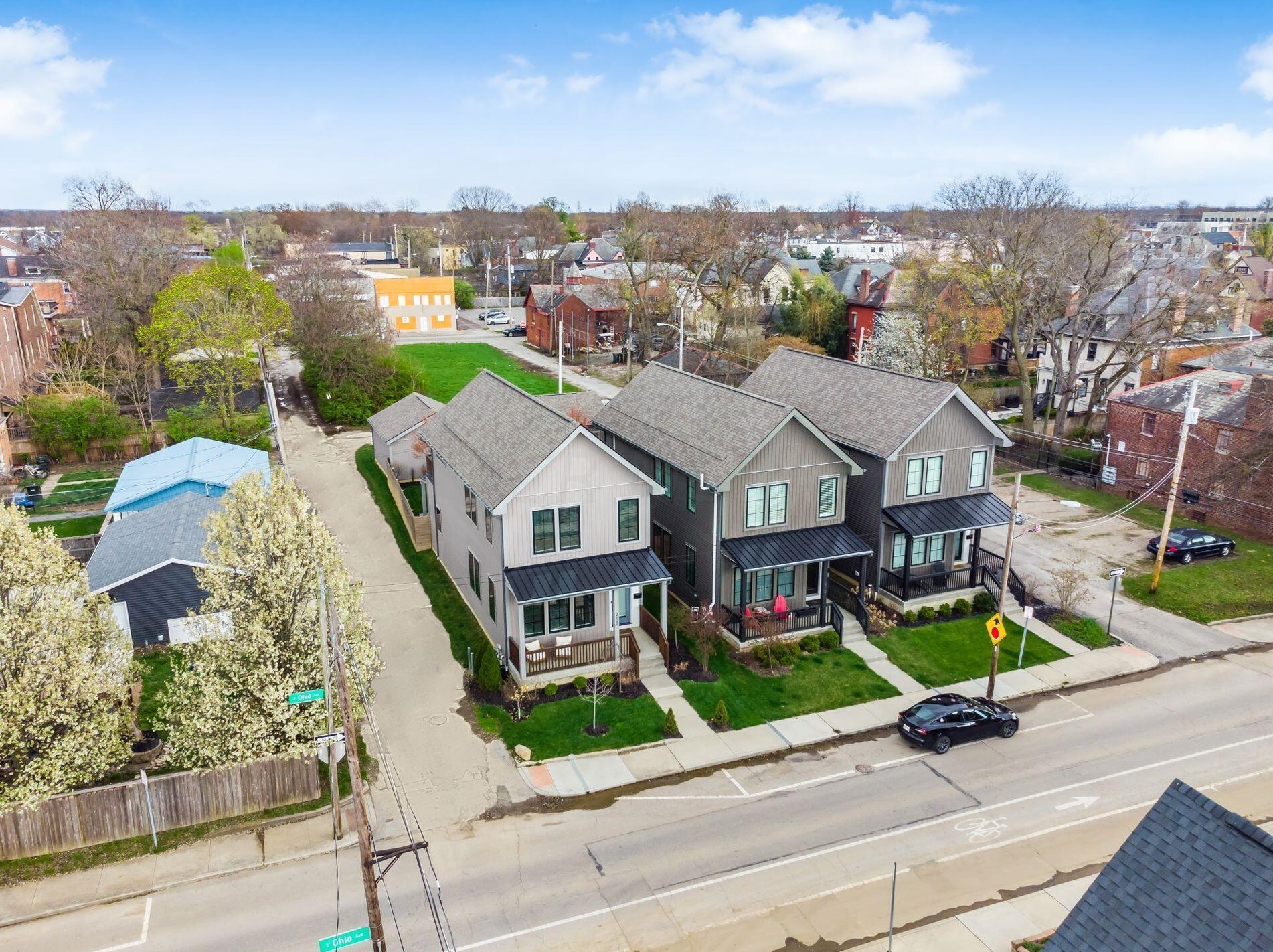 210 Ohio Ave, Columbus OH  43203-1568 exterior