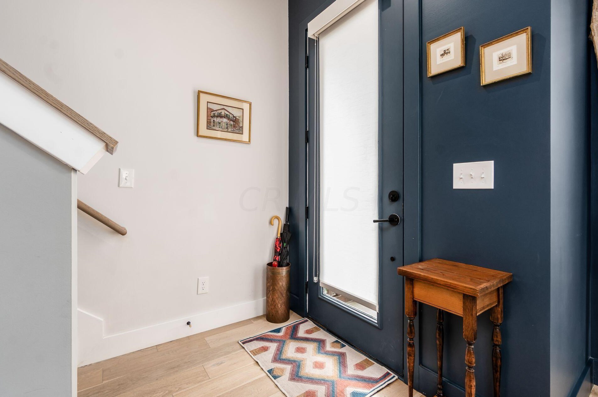 210 Ohio Ave, Columbus OH  43203-1568 exterior