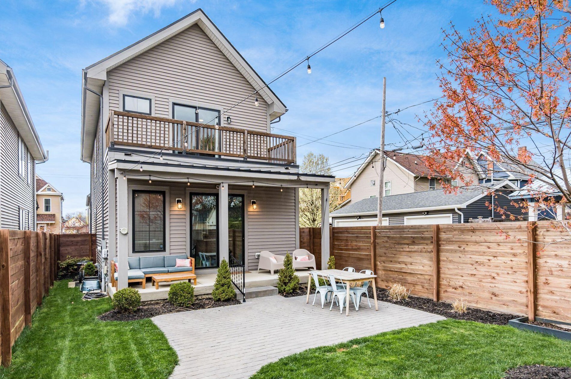 210 Ohio Ave, Columbus OH  43203-1568 exterior