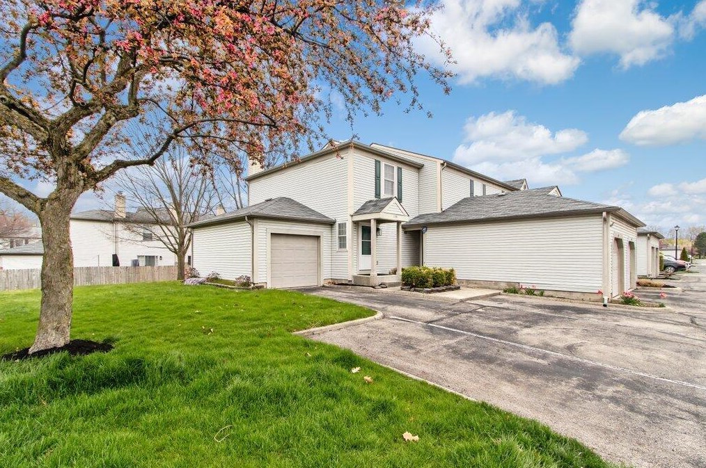 175 Macandrews Way #43a, Blacklick, OH 43004