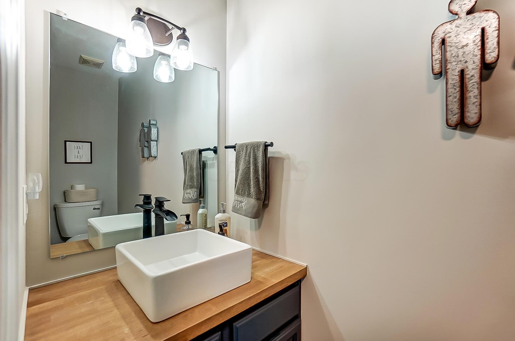 3519 Hanson Ct, Springfield OH  45504-4366 exterior