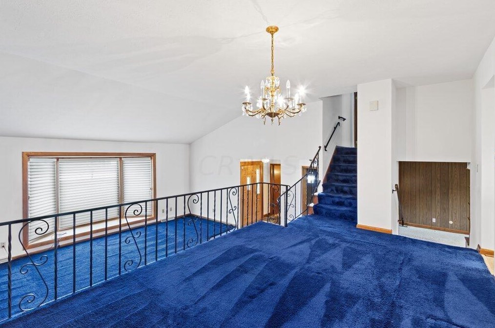 5861 Effingham Rd, Columbus OH 43213-3347 exterior