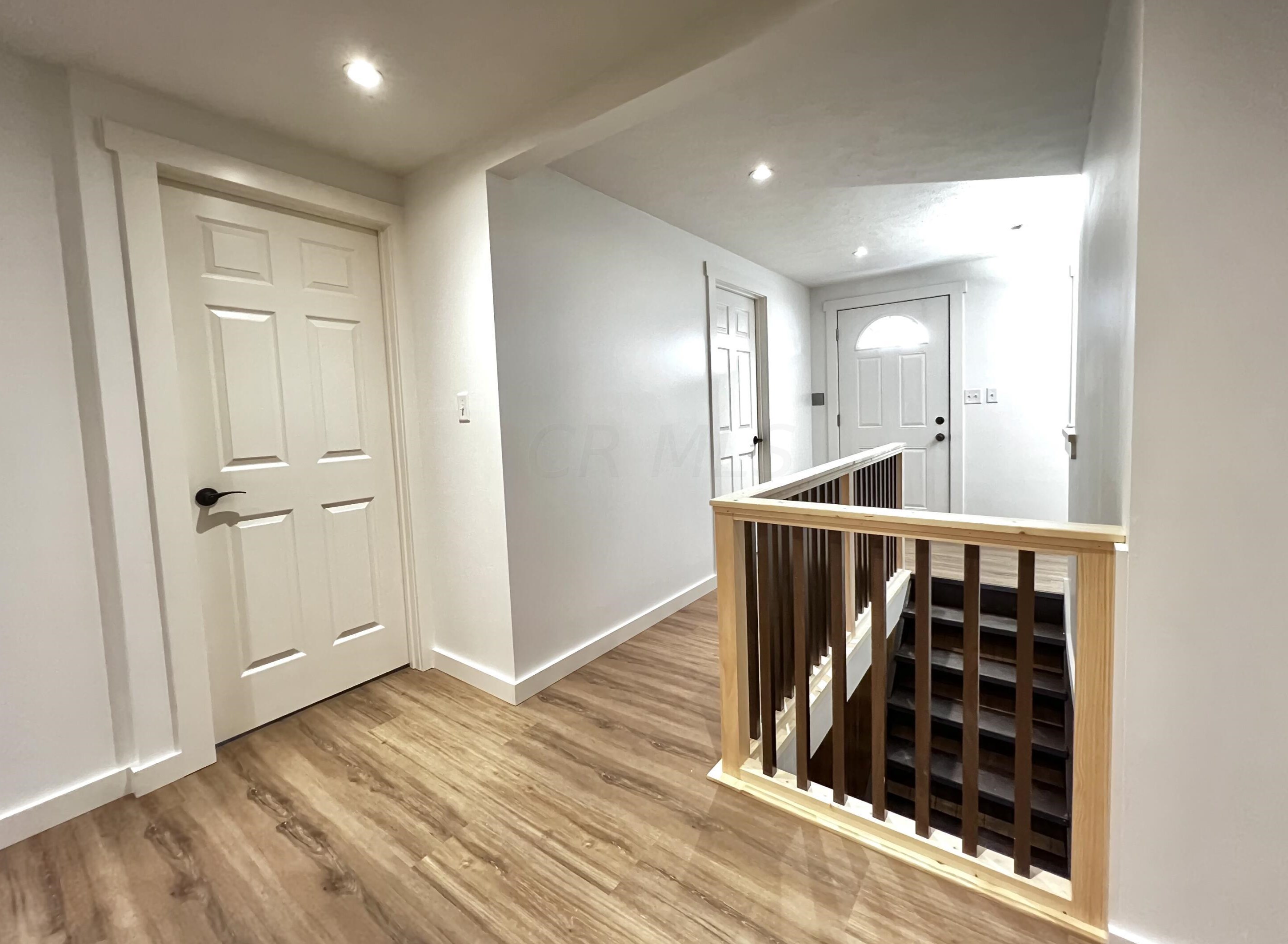 961 Melwood Dr, Columbus OH  43228-3523 exterior