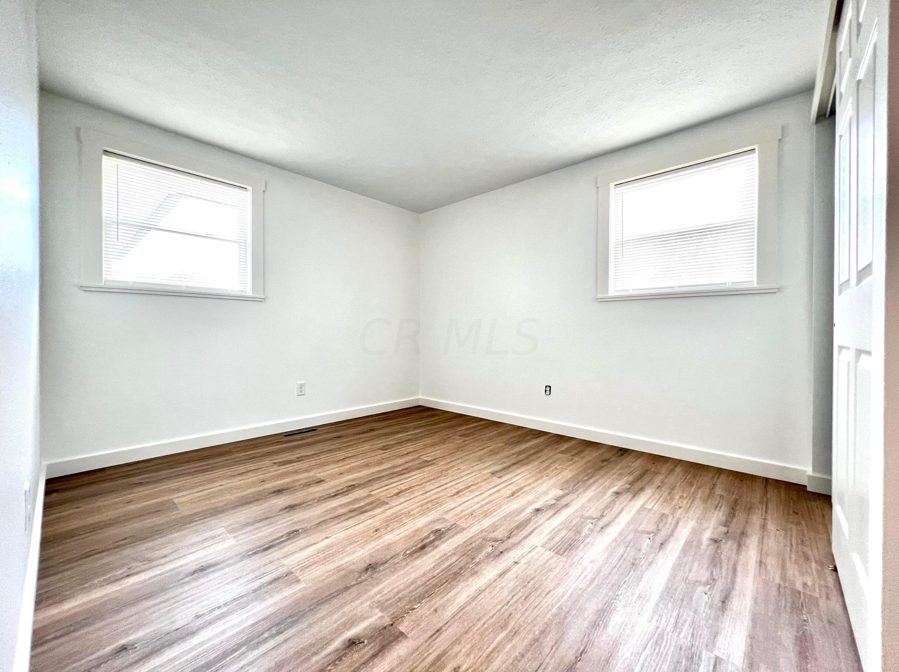 961 Melwood Dr, Columbus OH  43228-3523 exterior