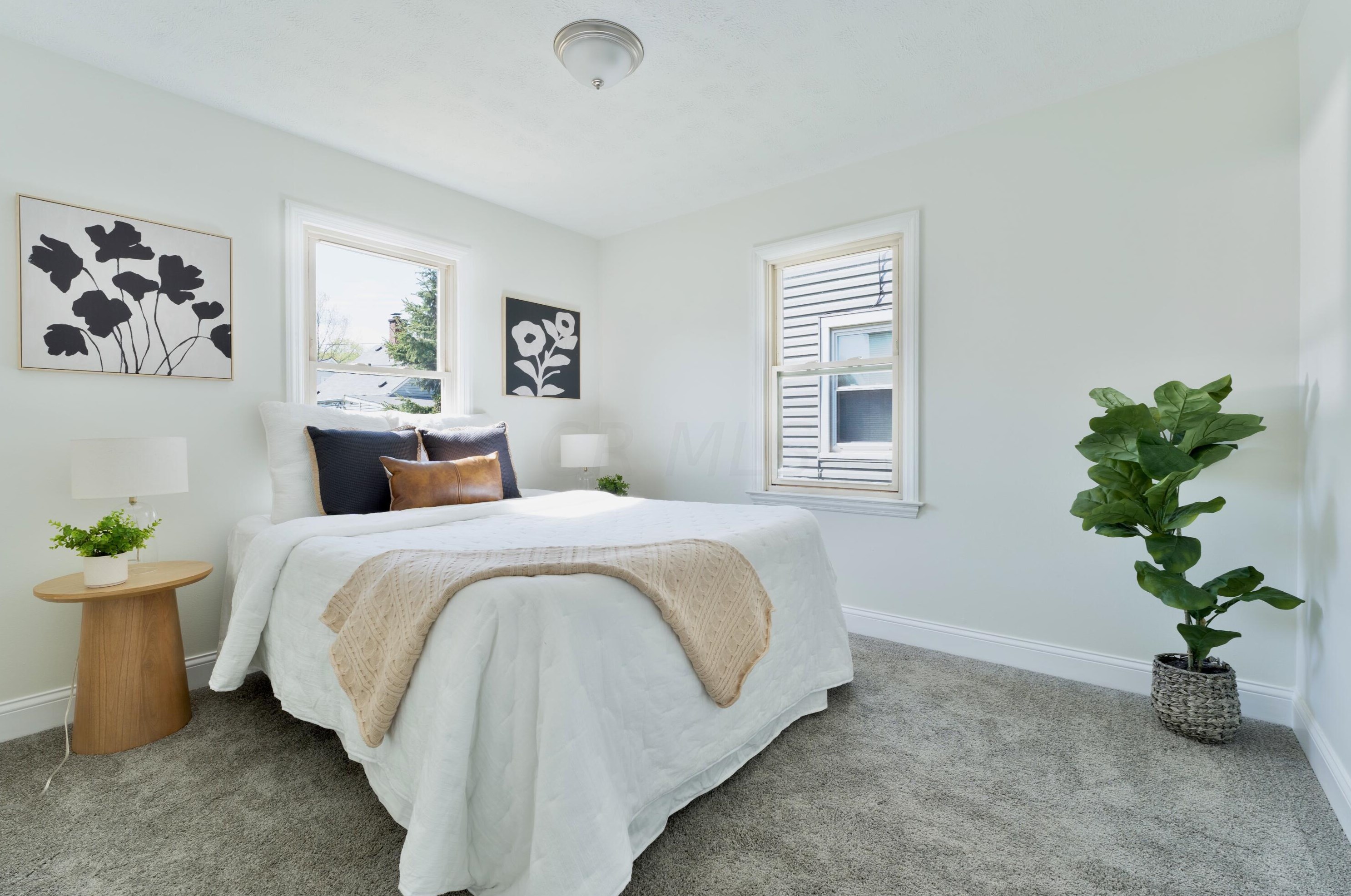 3035 Audubon Rd, Columbus OH 43211-1152 exterior