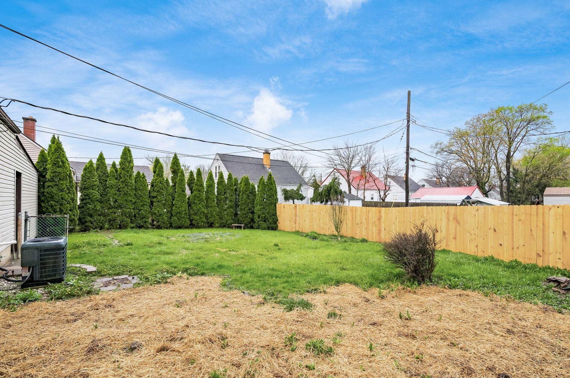 3035 Audubon Rd, Columbus OH 43211-1152 exterior