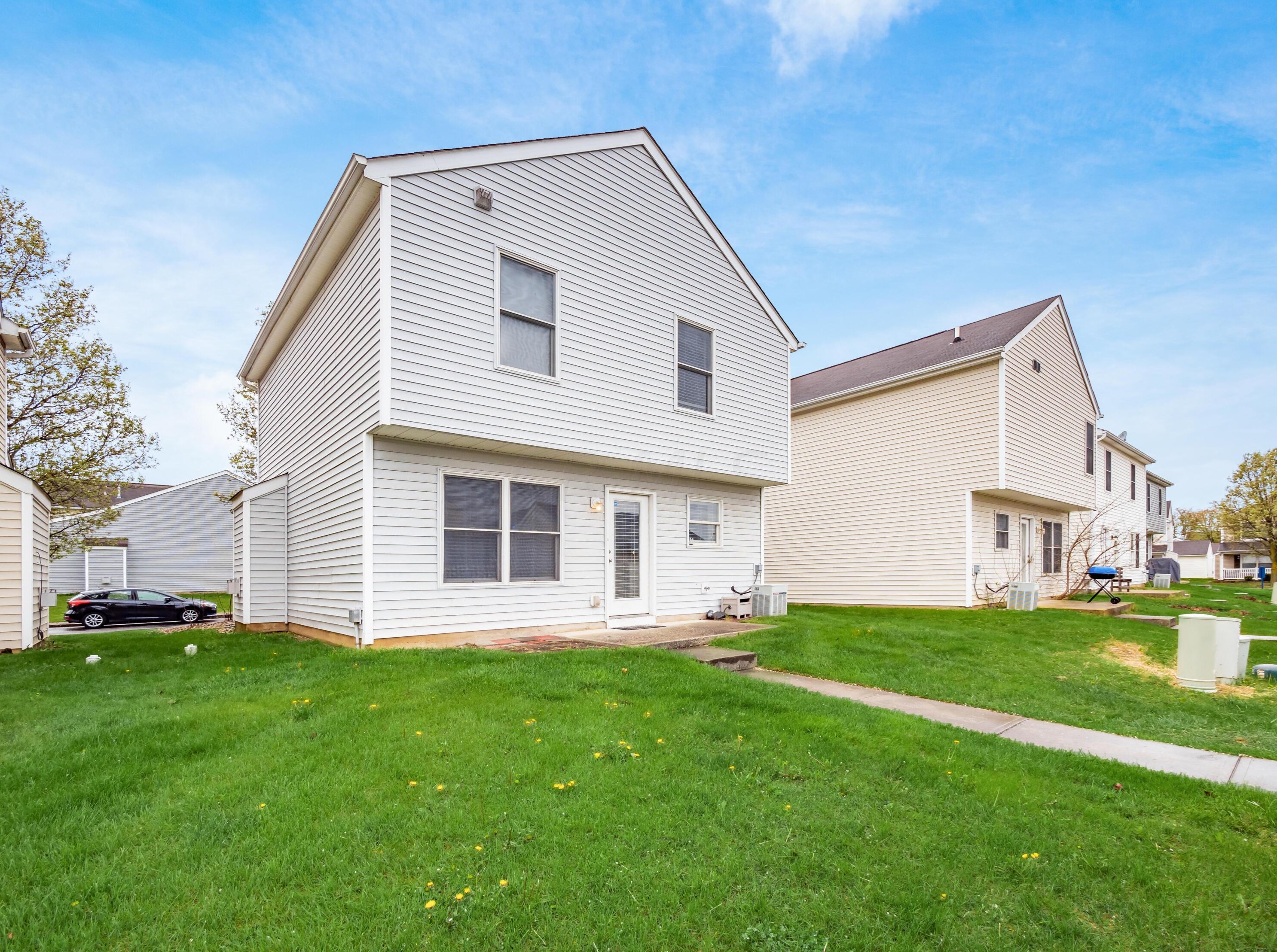 9138 Drum Pl, Orient OH  43146-9080 exterior