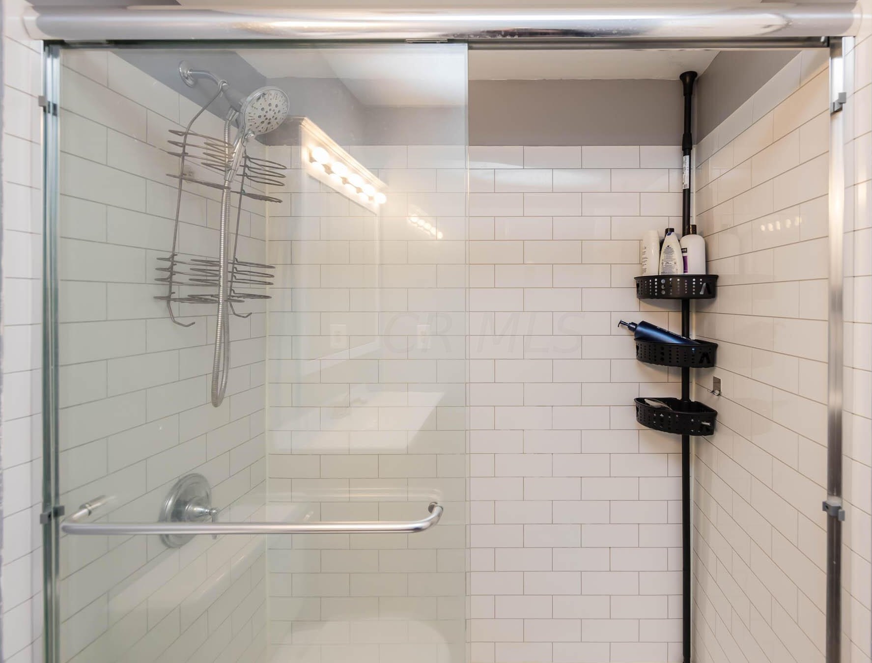 2420 Briers Dr, Columbus OH 43209-3301 exterior