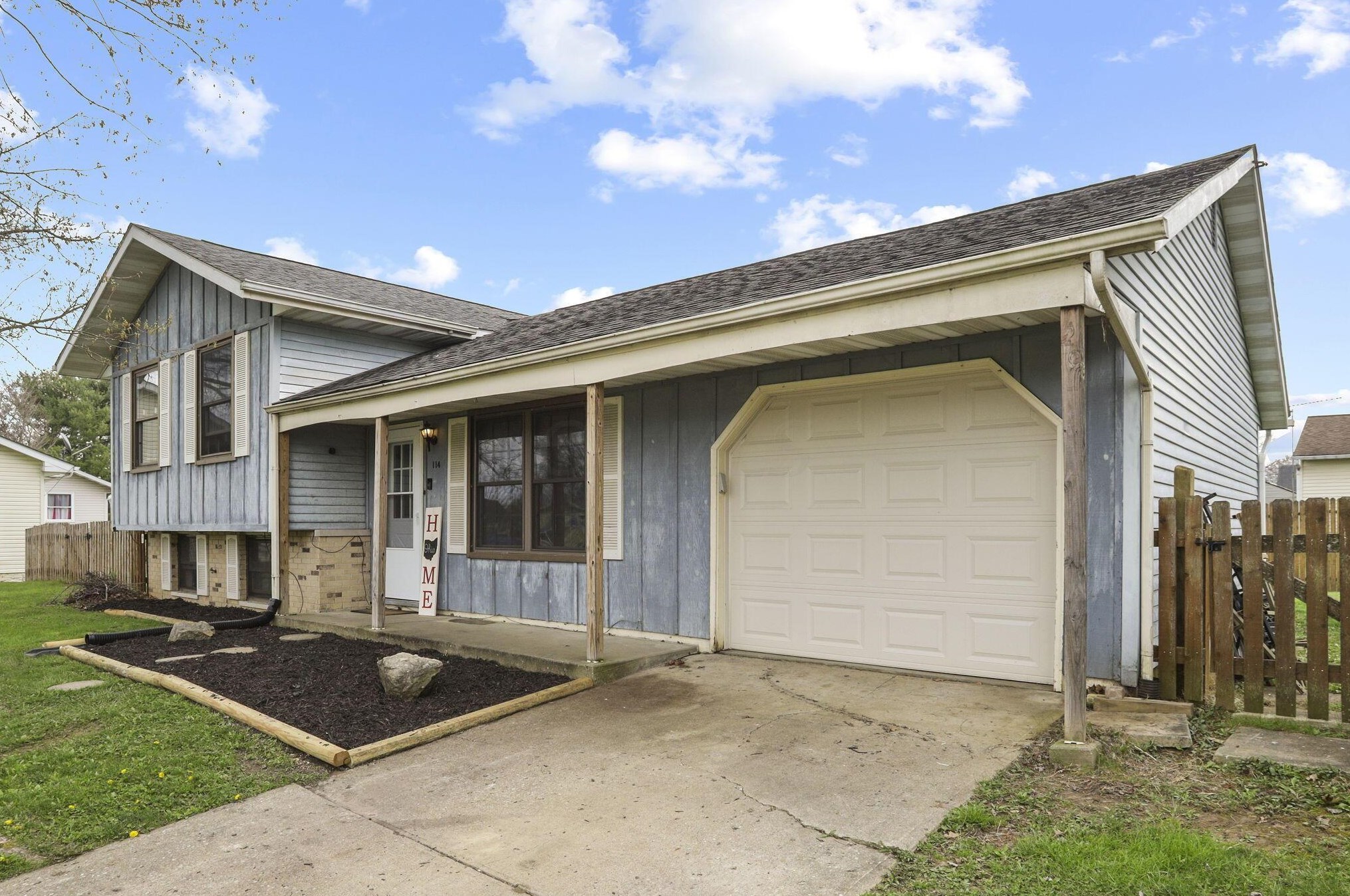 114 Case Ct, Lancaster, OH 43130-8838