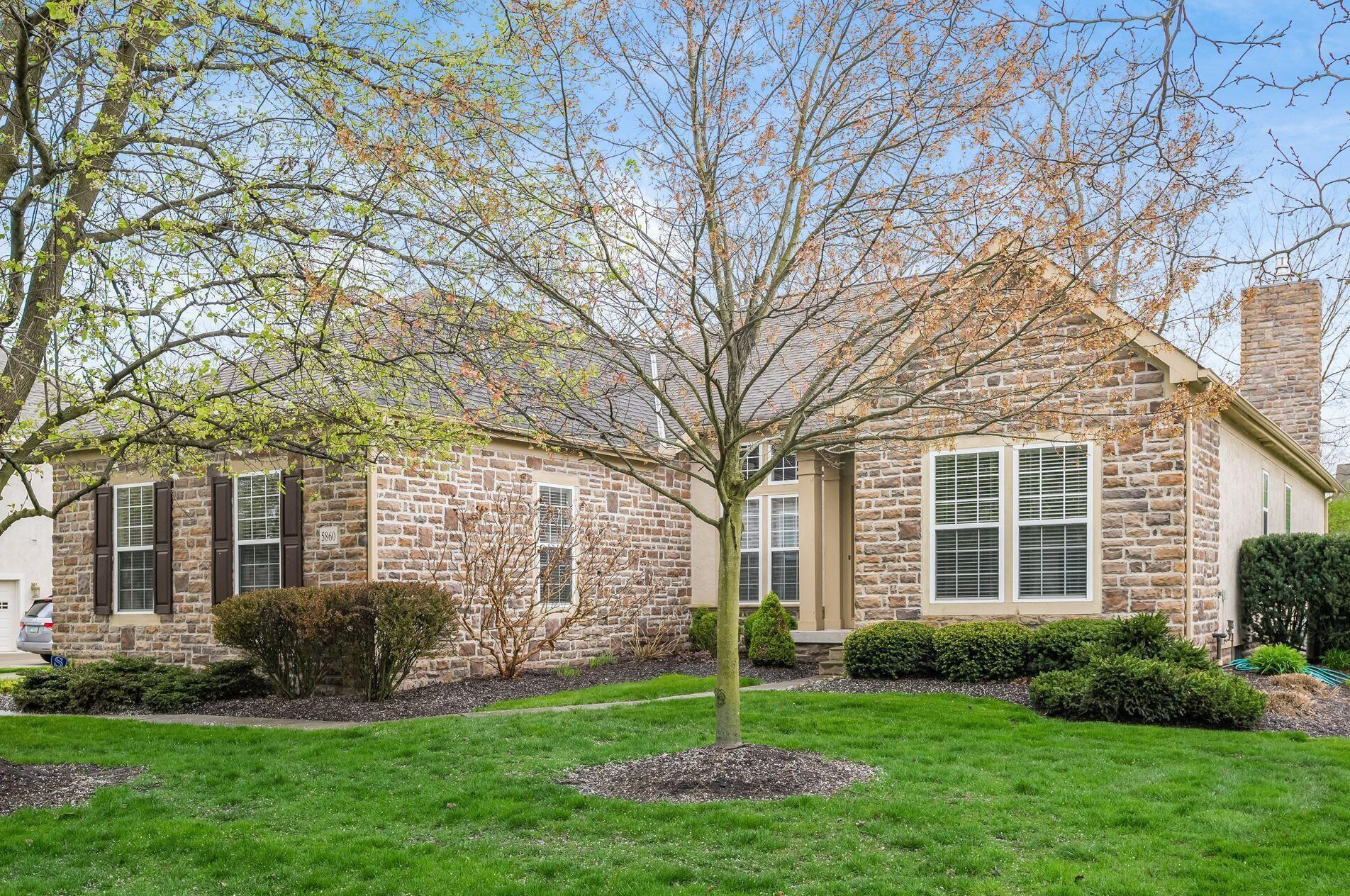 5860 Dunheath Loop, Dublin, OH 43016-7199