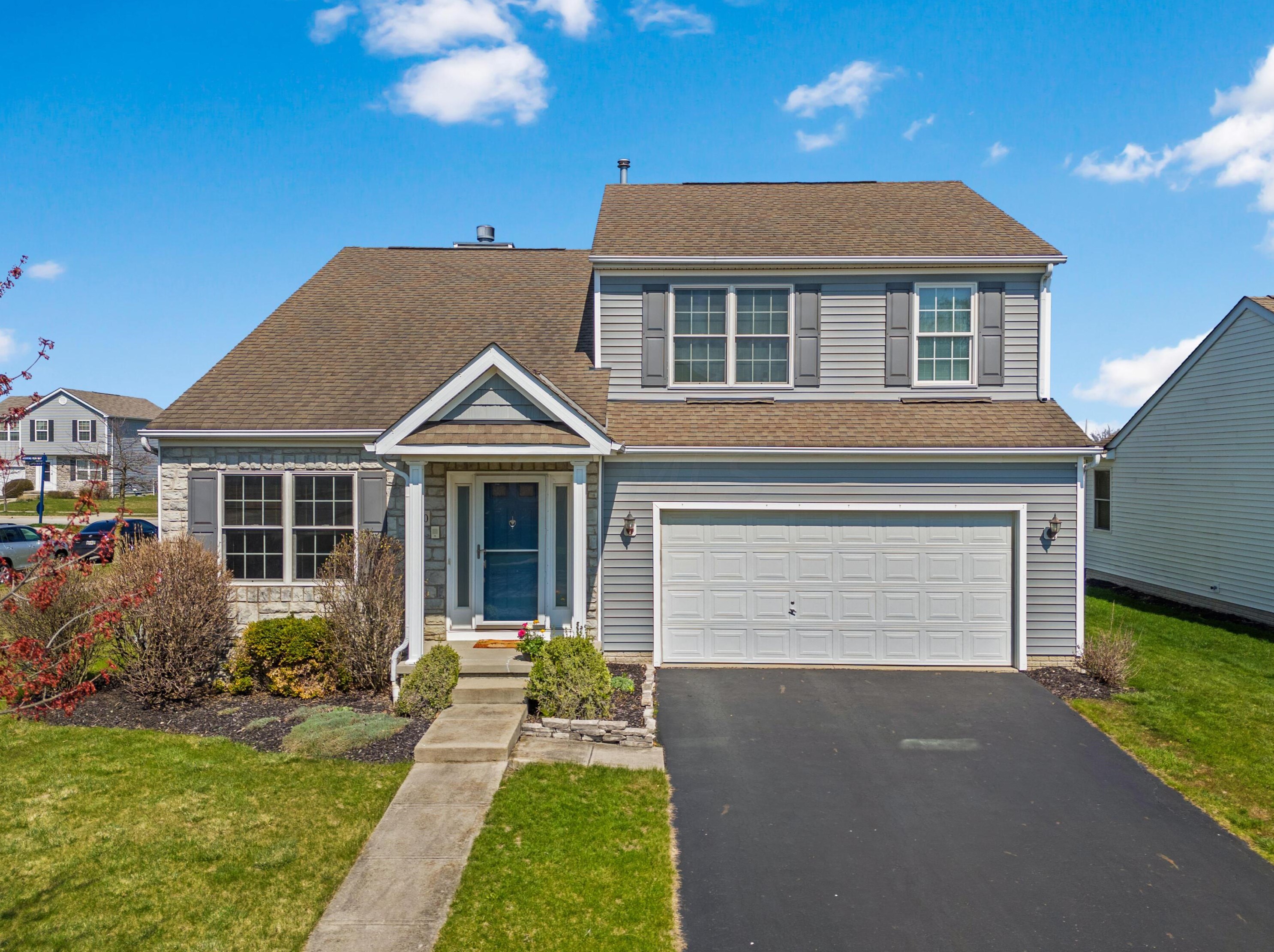 5230 Dry Creek Dr, Dublin, OH 43016-9728