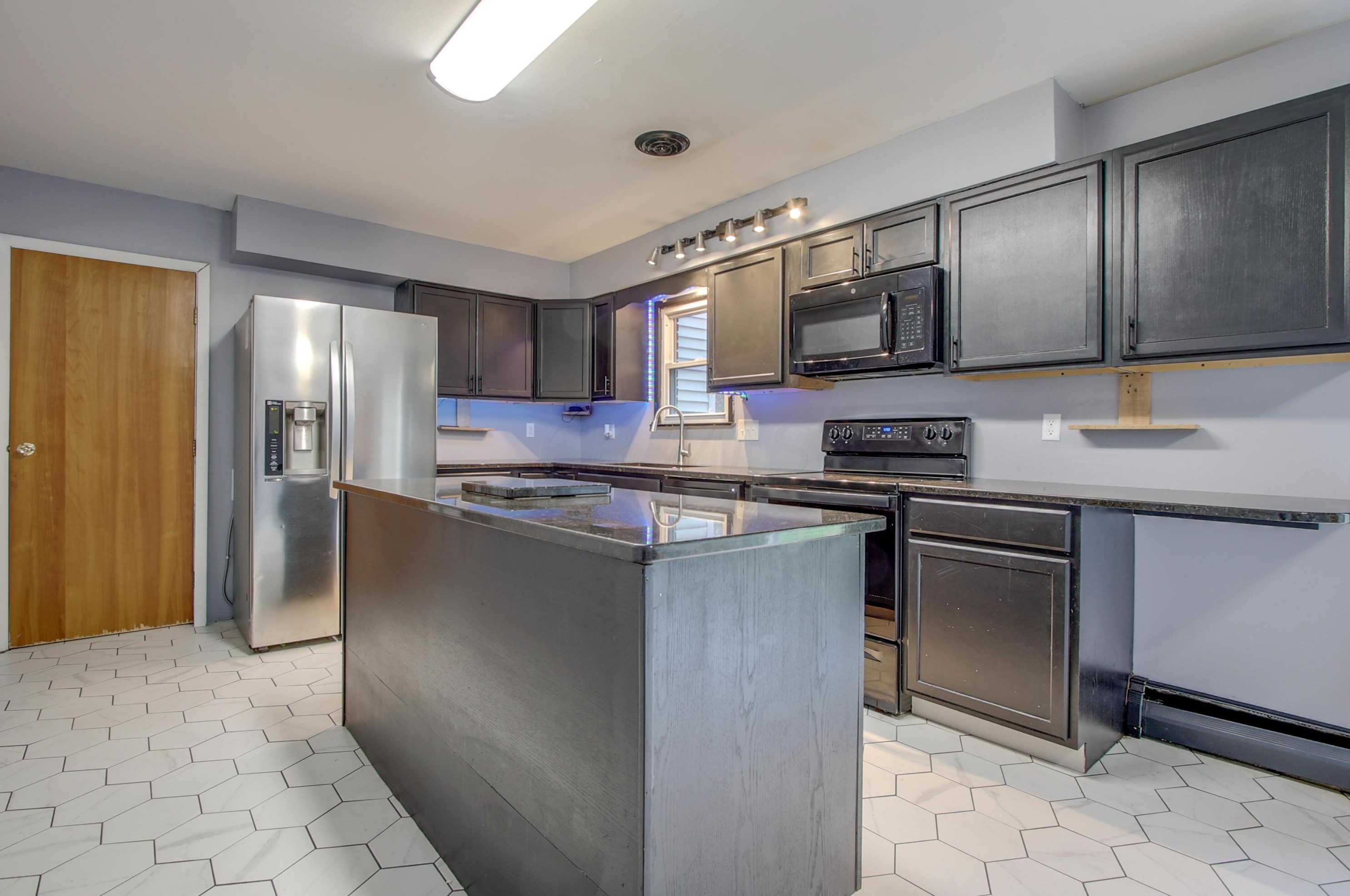 502 Lincoln St, New Carlisle OH  45344-1715 exterior