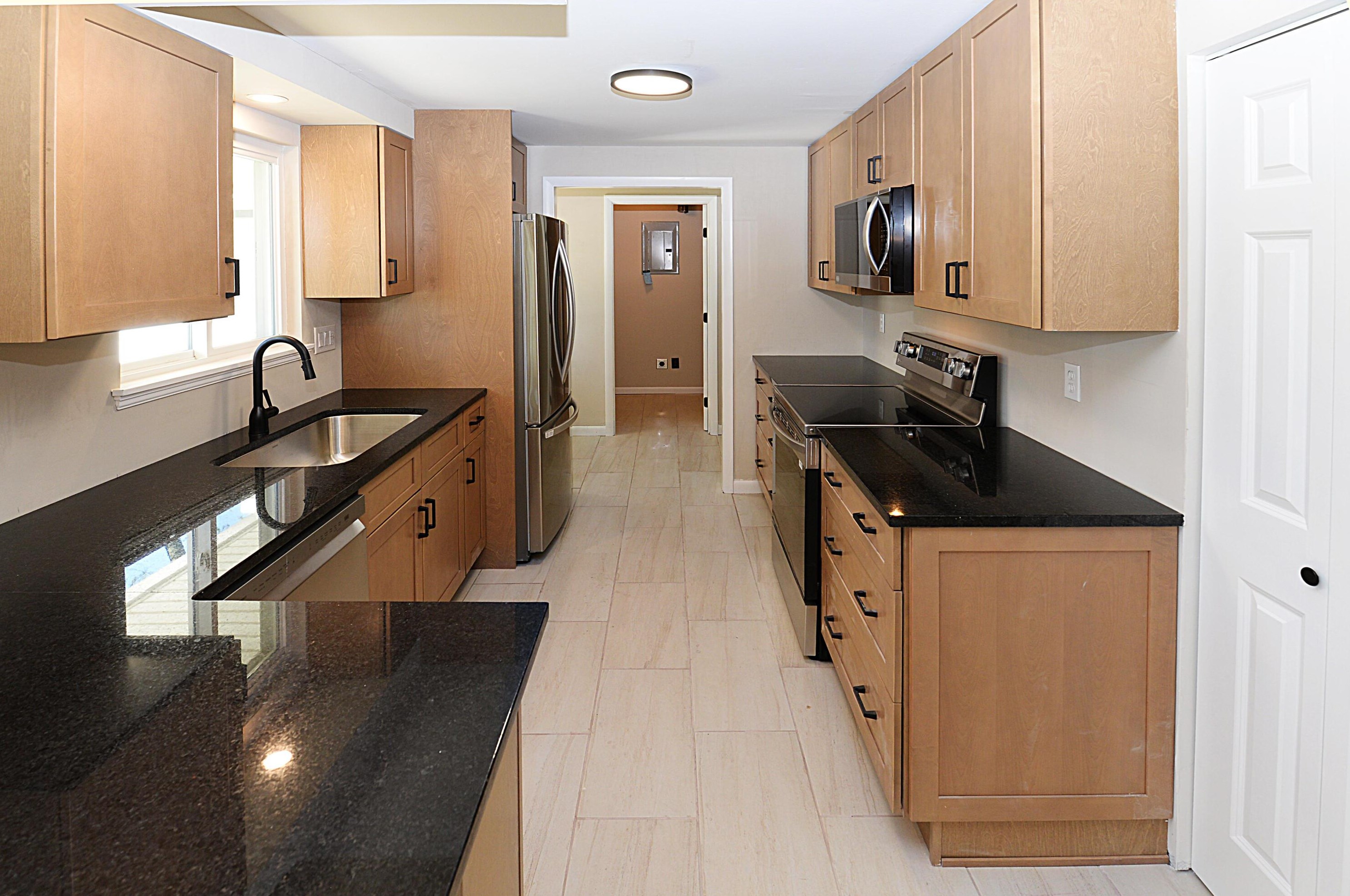 6515 Lemans Ln, Dayton OH  45424-3421 exterior