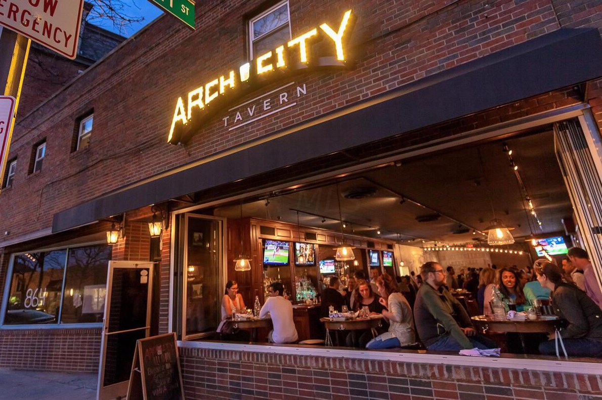 847 Kerr St, Columbus OH  43215-1462 exterior