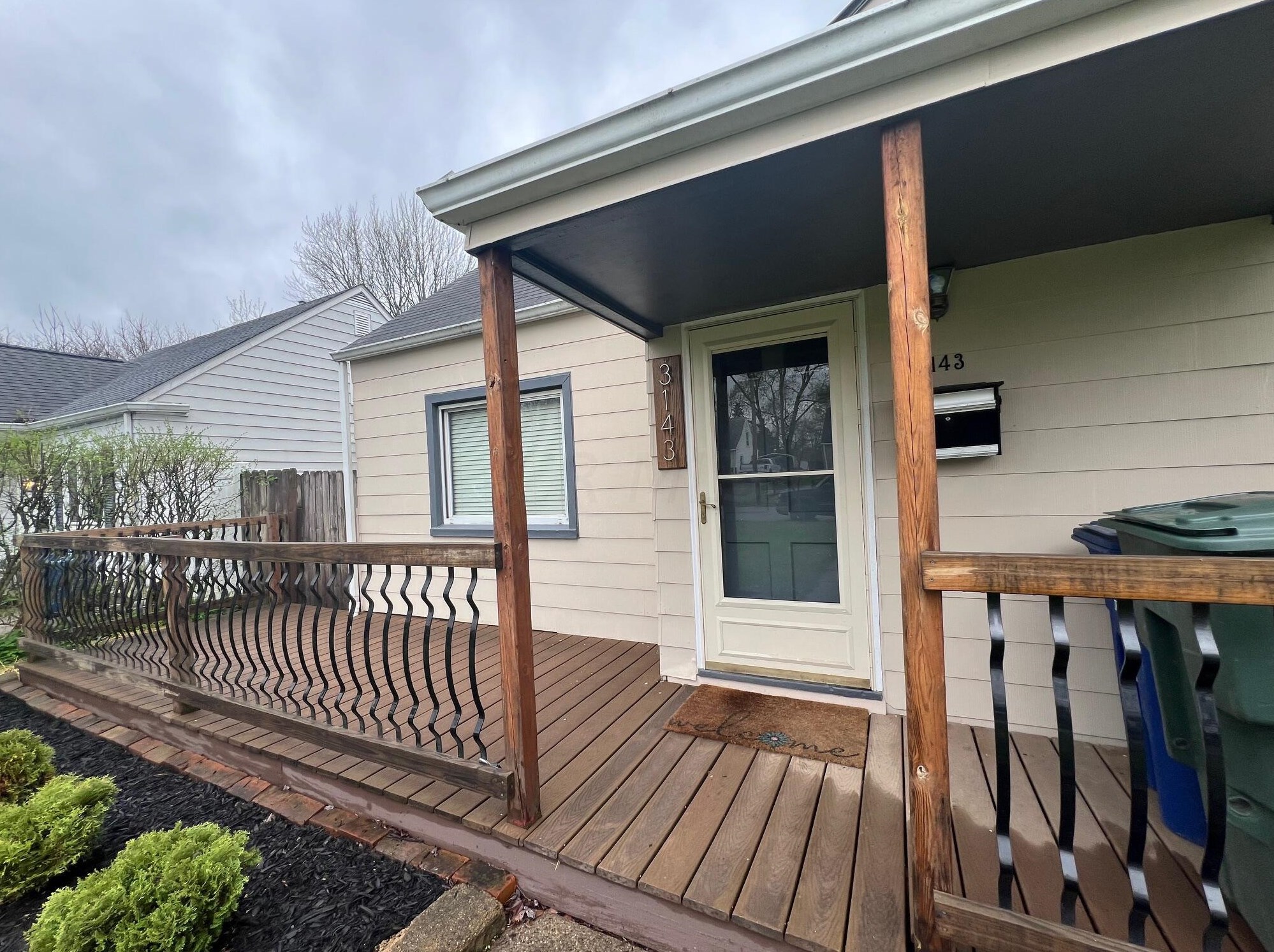 3143 Dresden St, Columbus, OH 43224-4267