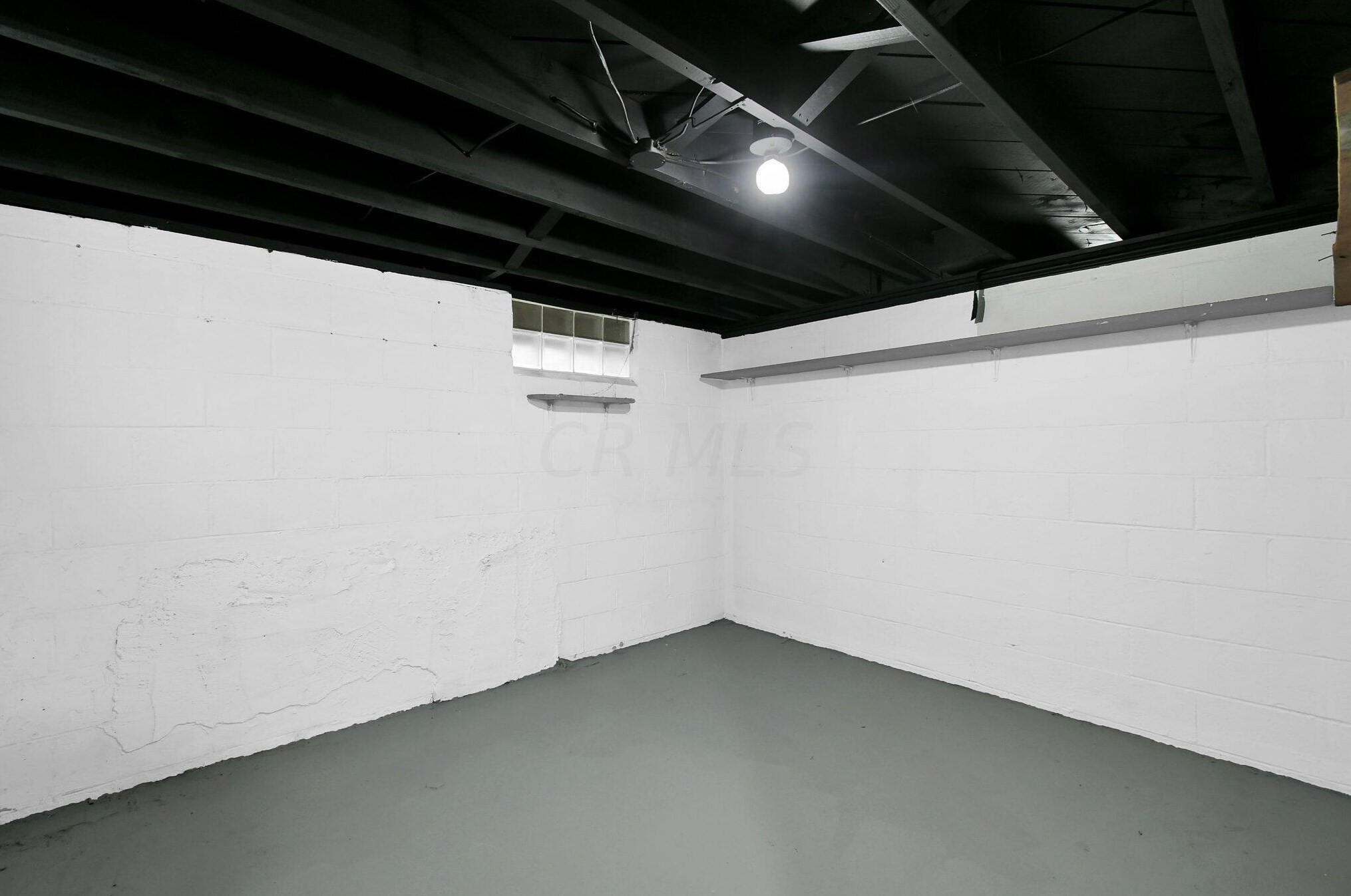 205 Ashburton Rd, Columbus OH 43213-2240 exterior