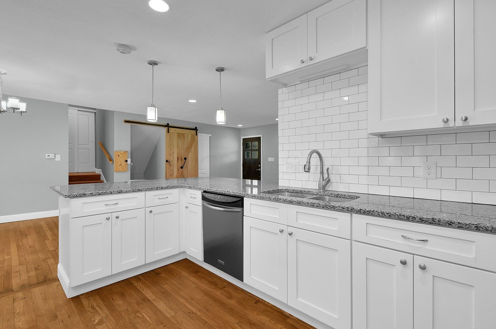 3254 Grey Fox Dr, Columbus OH 43230-1923 exterior