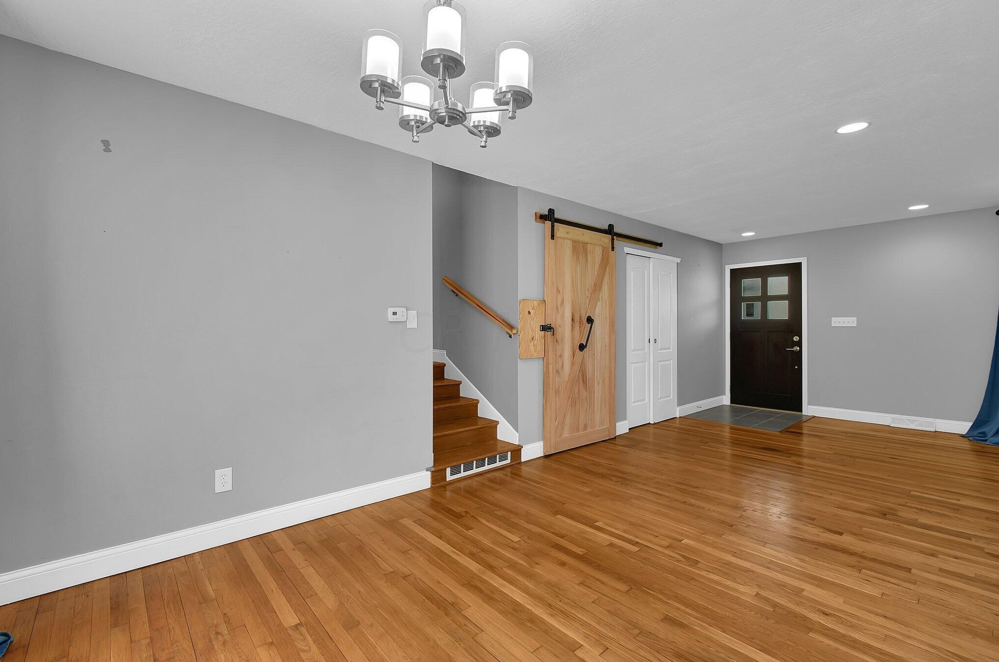 3254 Grey Fox Dr, Columbus OH 43230-1923 exterior