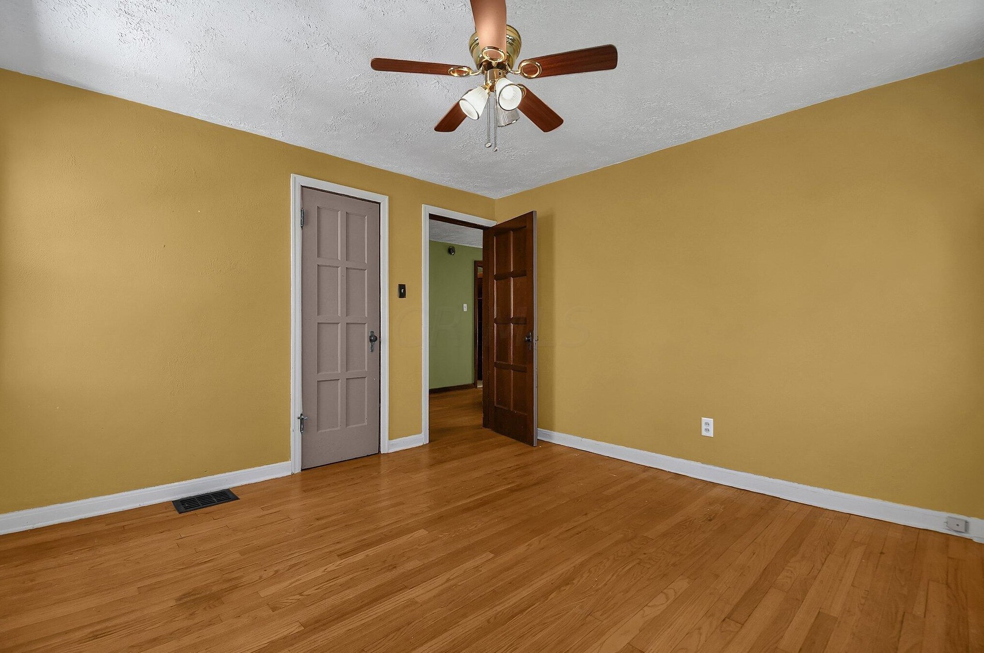1092 Kelton Ave, Columbus OH  43206-1728 exterior