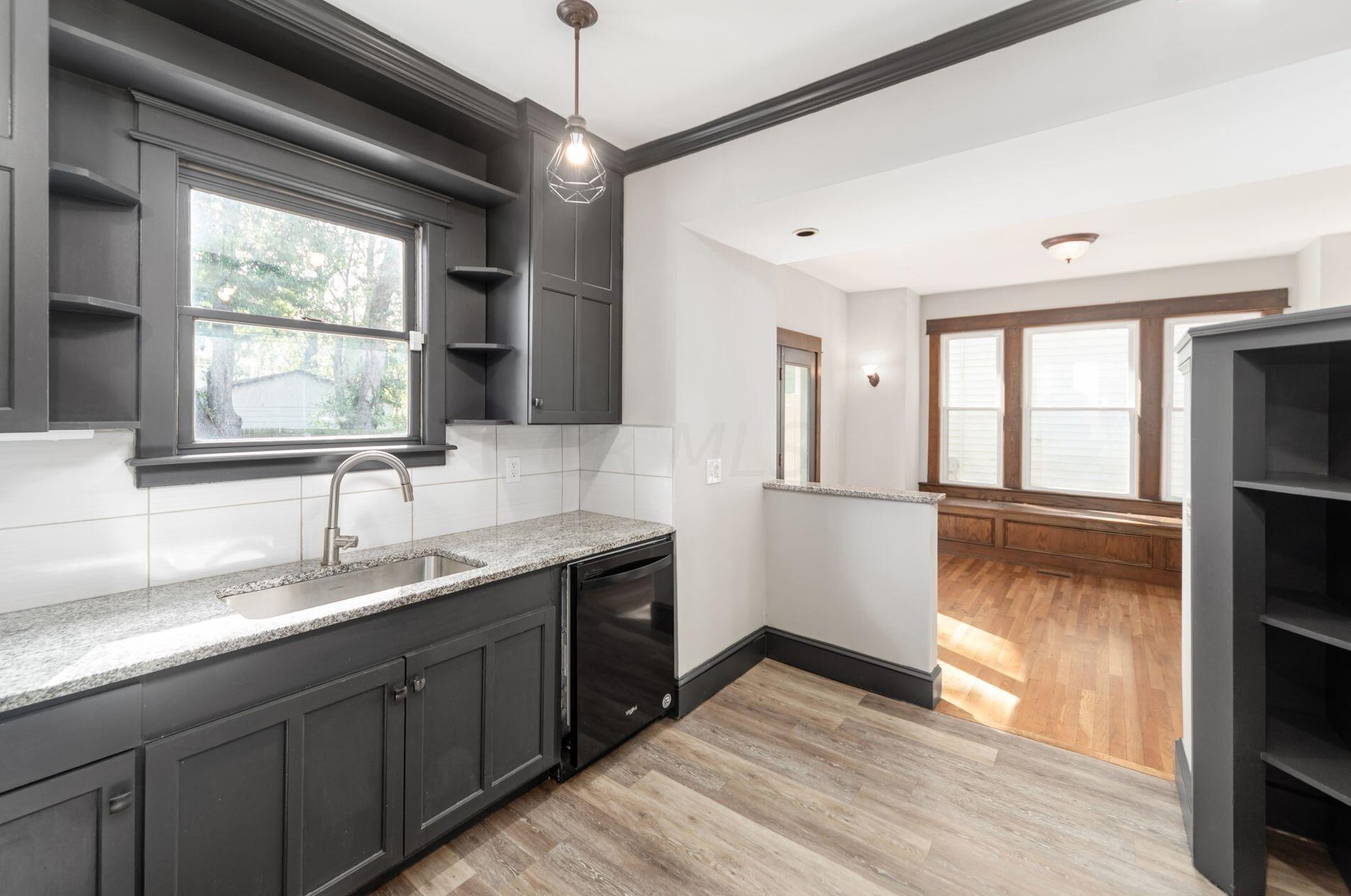 2390 Indianola Ave, Columbus OH  43202-3013 exterior