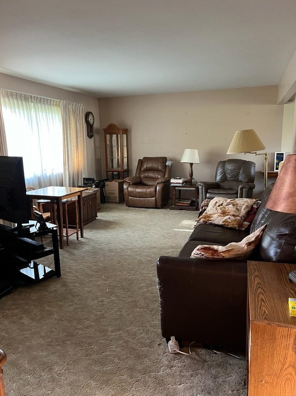 1276 Oak Hill Rd, Blacklick OH  43004-8616 exterior