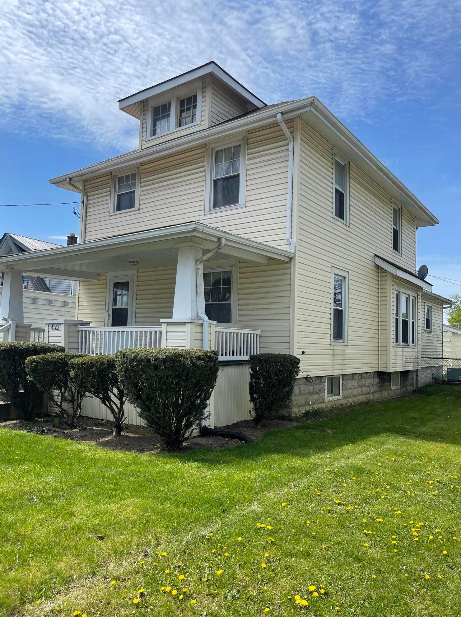 119 Johnson St, Marion, OH 43302-3316